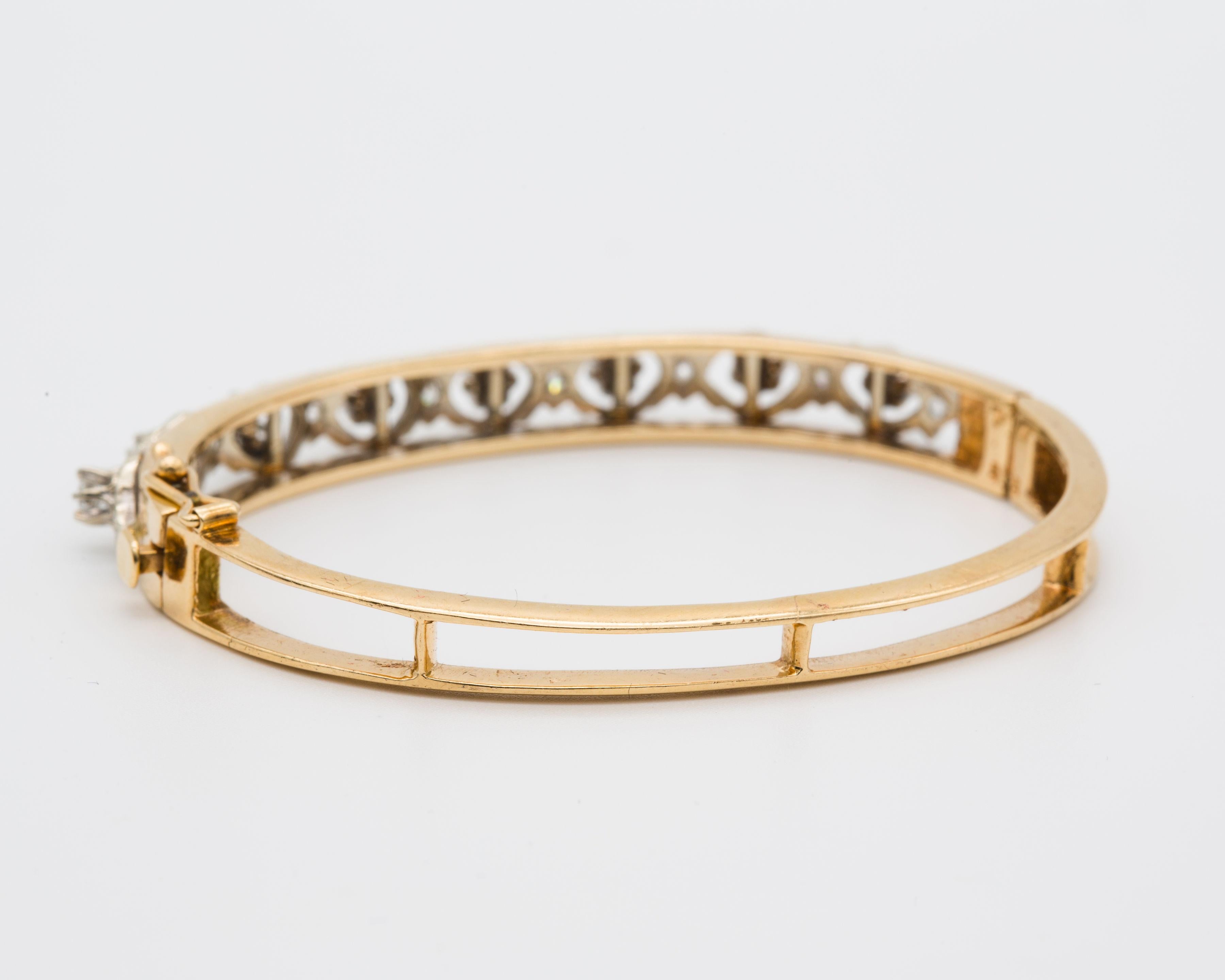 Taglio antico europeo Bracciale con diamanti in oro giallo e bianco 14k in vendita