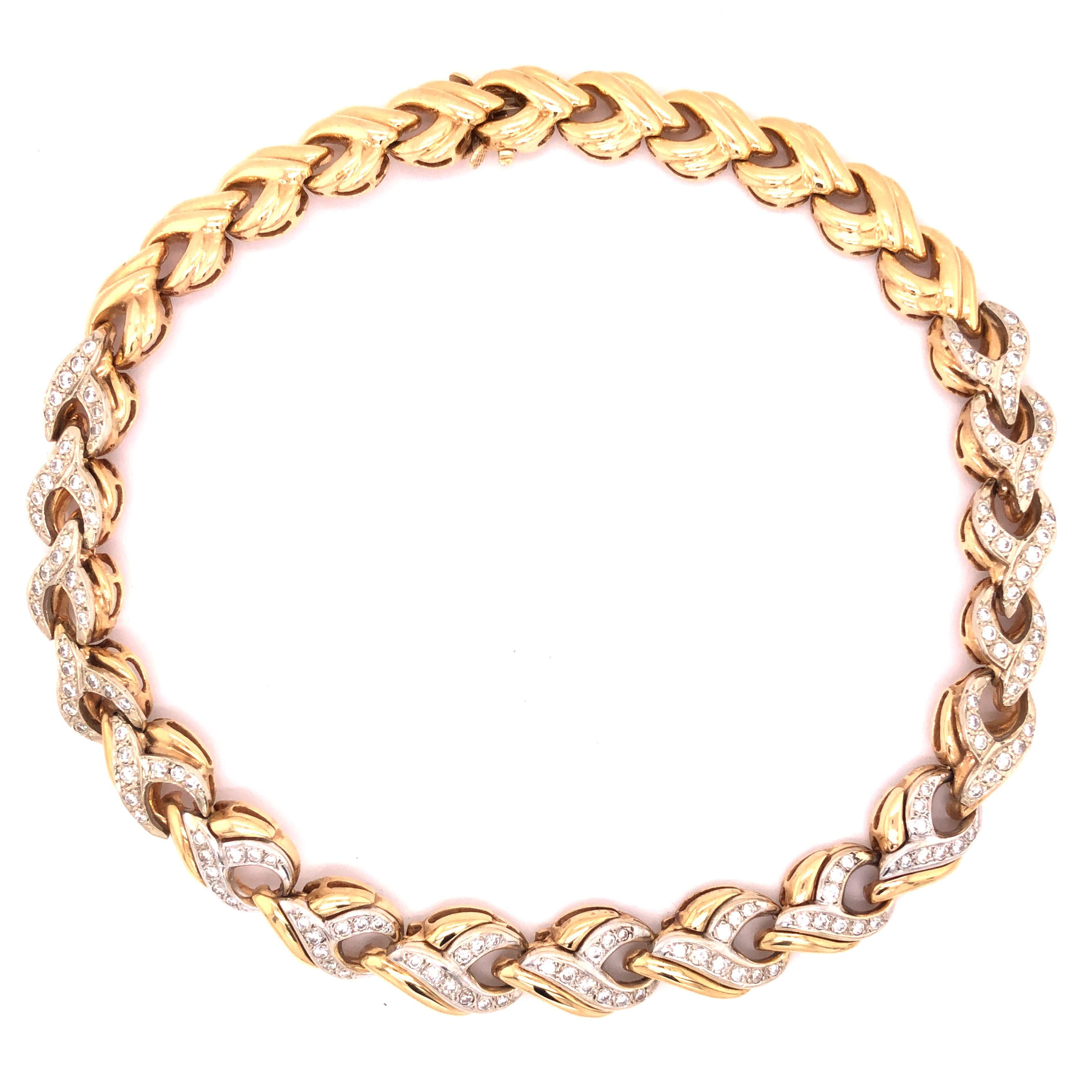 Round Cut 14 Karat Yellow and White Gold Diamond Collar Necklace For Sale