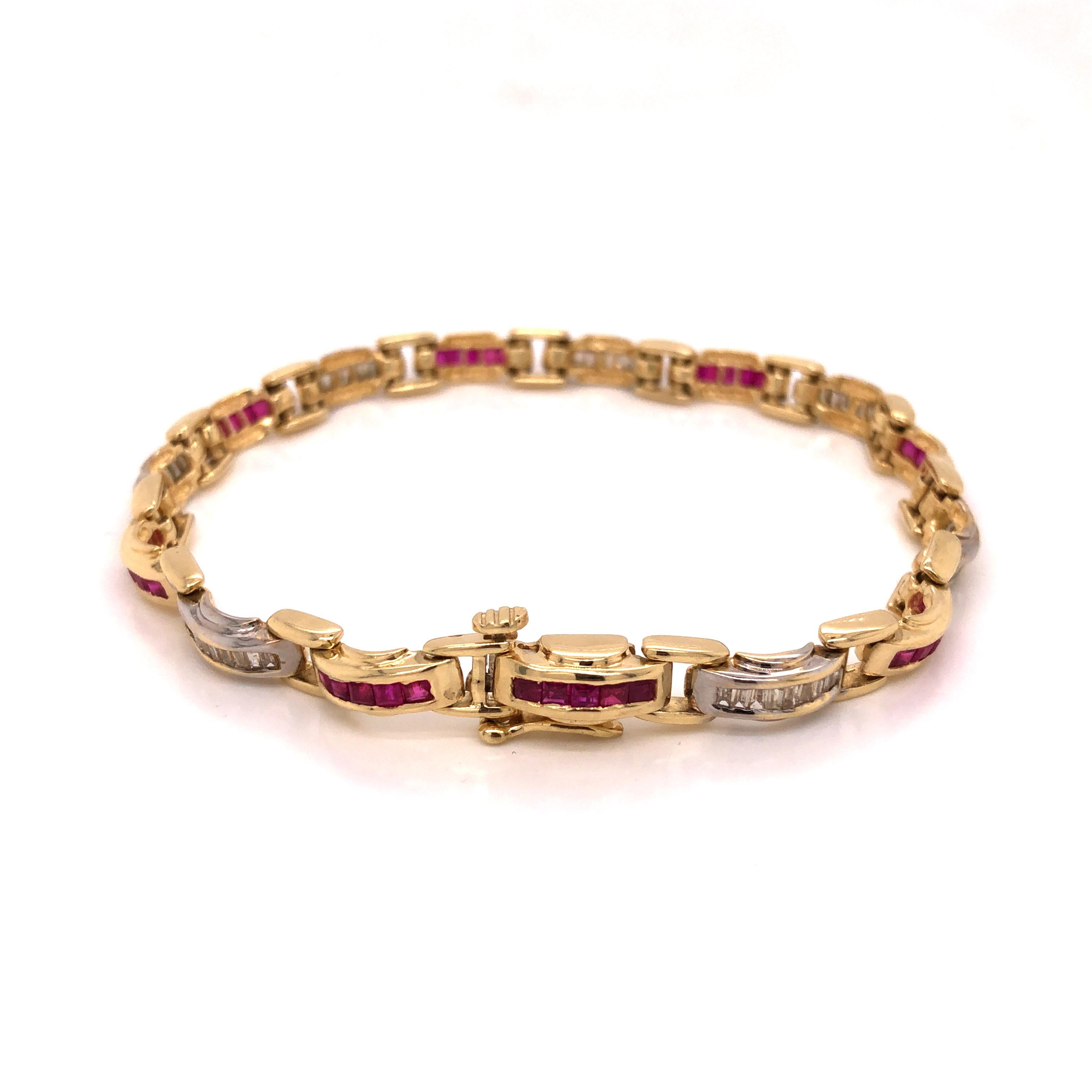 14 Karat Yellow and White Gold Diamond Ruby Bracelet In Good Condition For Sale In New York, NY