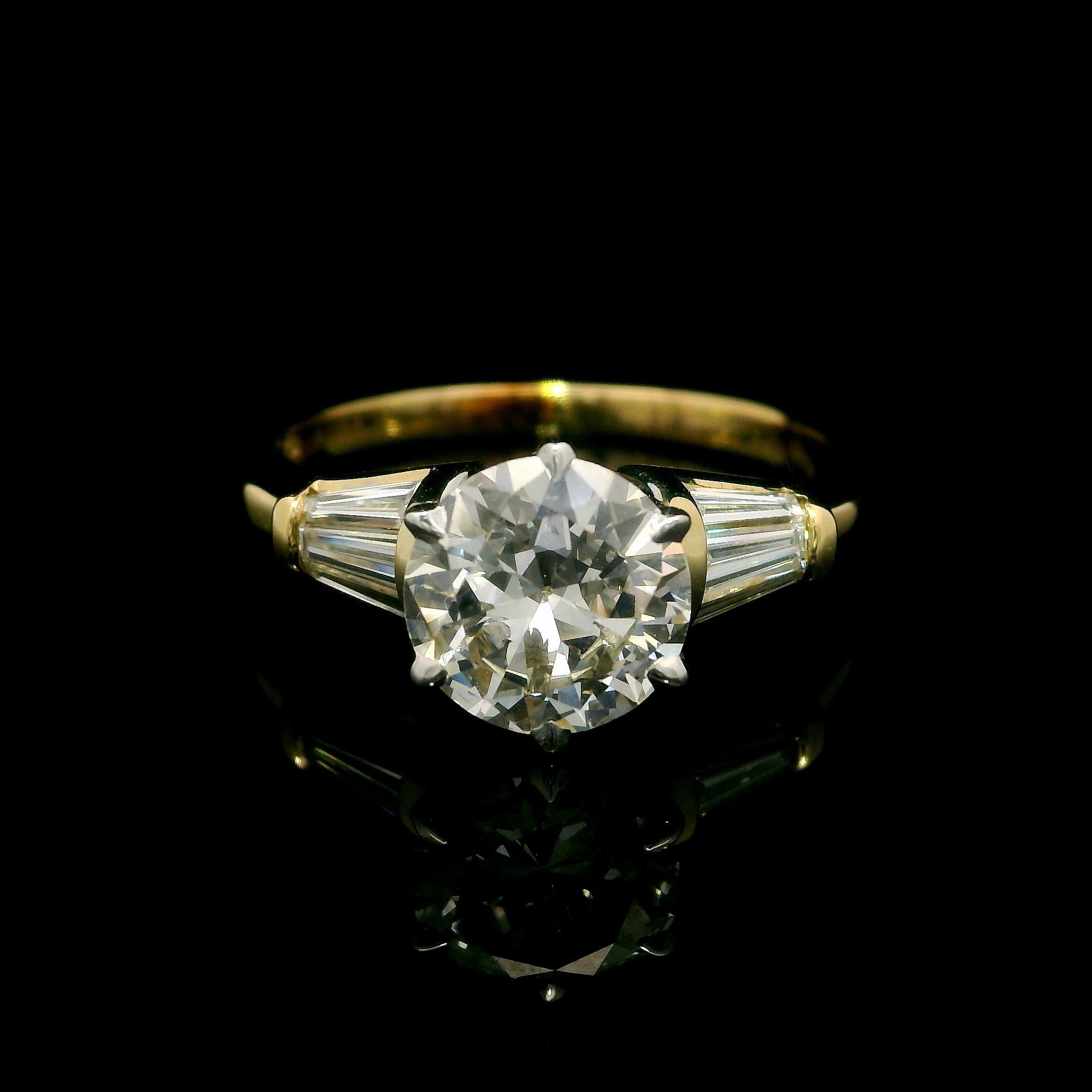 Women's 14k Yellow White Gold Gia 1.56ctw Round Baguette Diamond Classic Engagement Ring For Sale