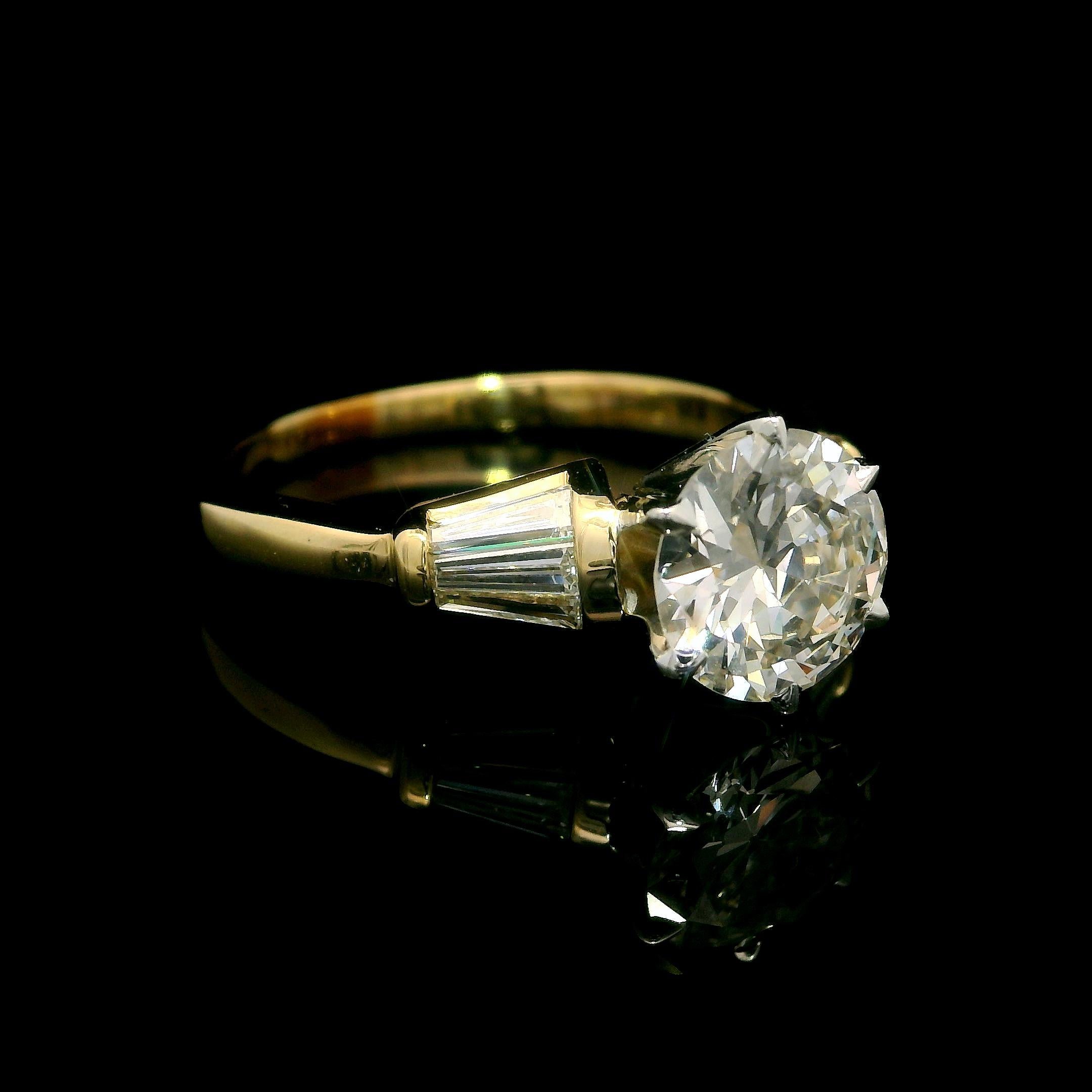 14k Yellow White Gold Gia 1.56ctw Round Baguette Diamond Classic Engagement Ring For Sale 1
