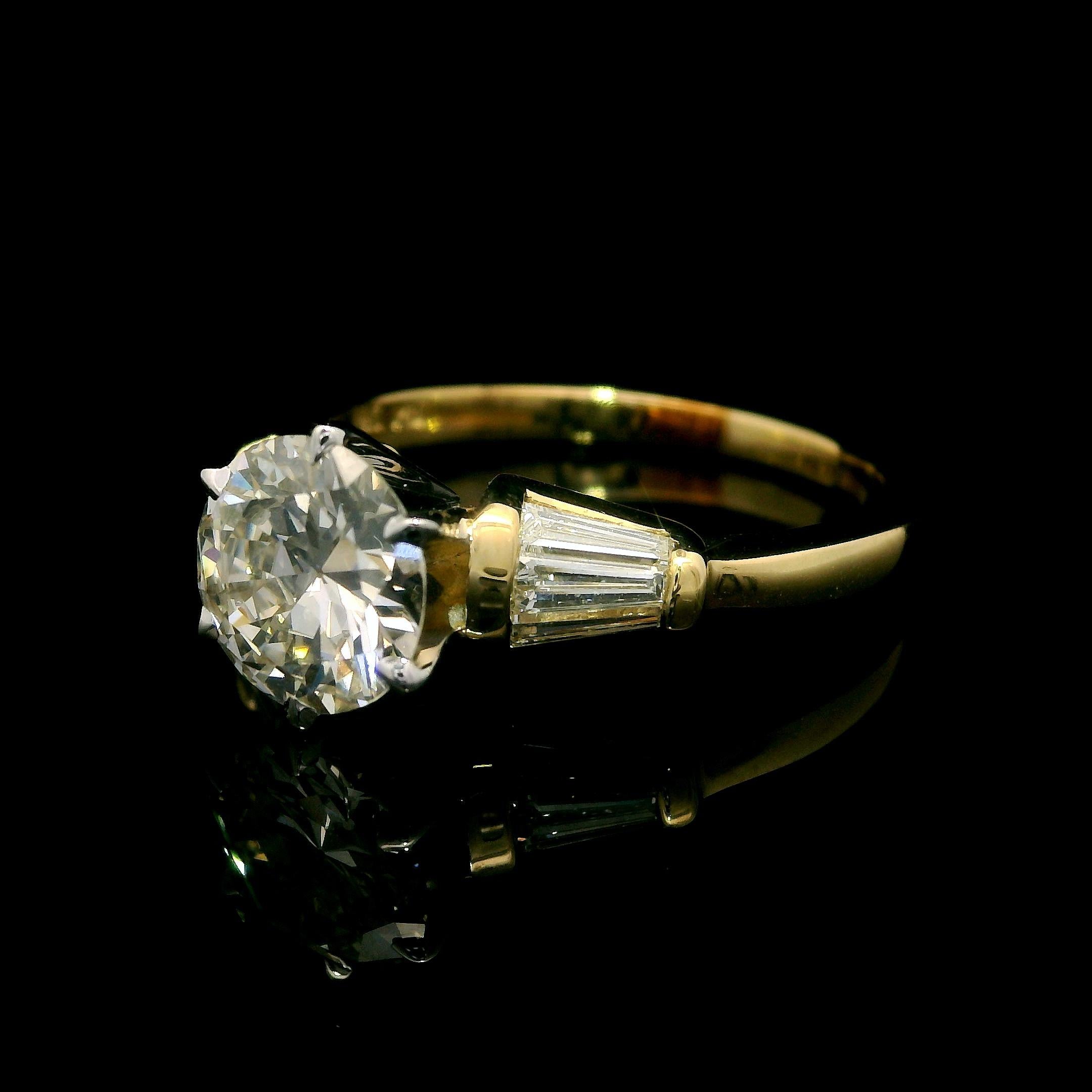 14k Yellow White Gold Gia 1.56ctw Round Baguette Diamond Classic Engagement Ring For Sale 2