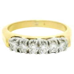 Anillo apilable de oro amarillo y blanco de 14k de alta calidad con diamantes pavé de 0,50 ctw