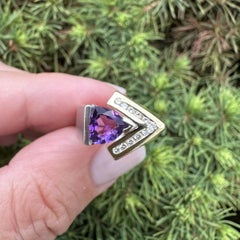14k Yellow & White Gold Trillion Amethyst w/ Diamond Matte Finish Chevron Ring