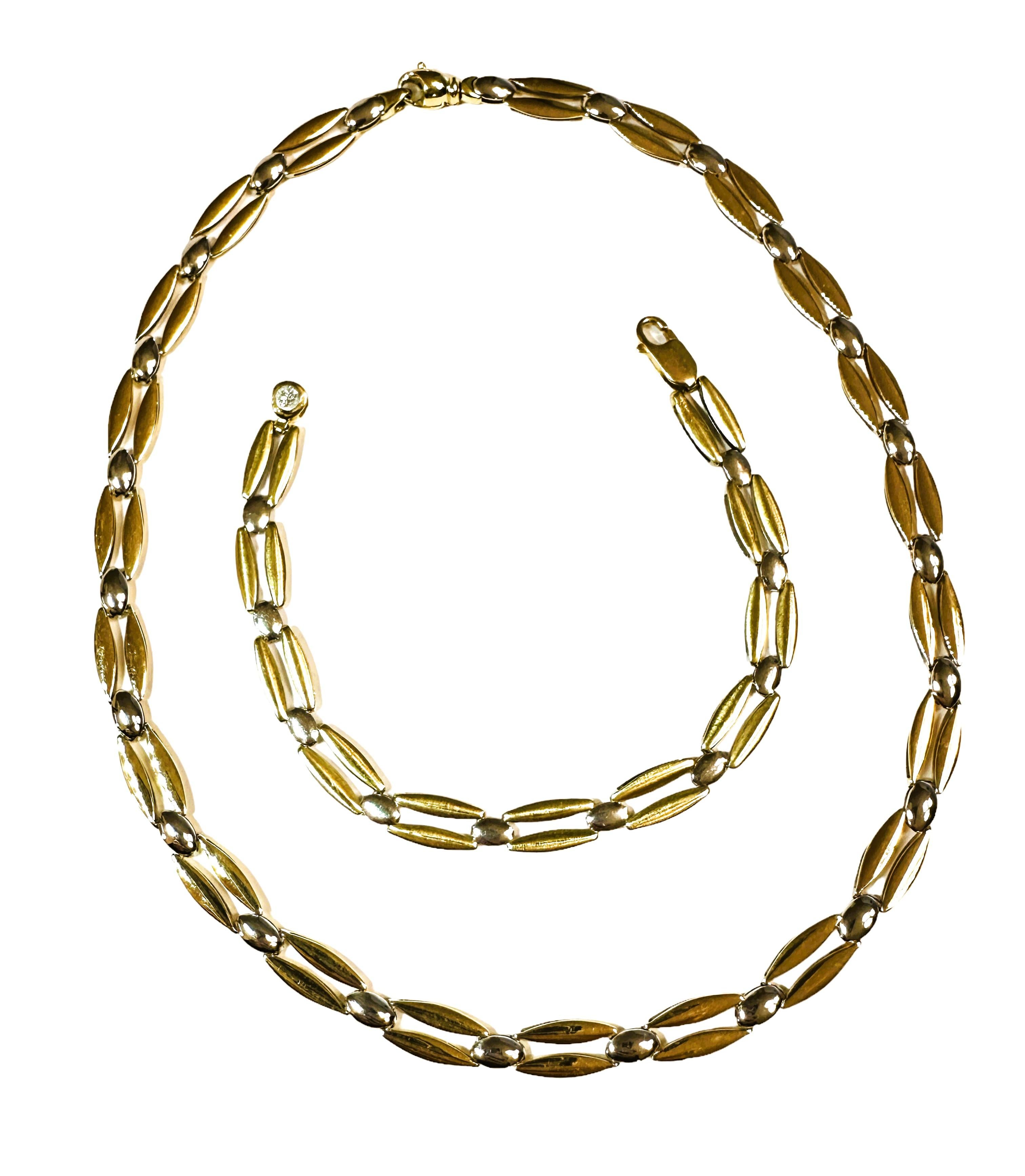 14k Yellow & White Gold Two-Tone Reversible Italian Unoaerre Necklace  For Sale 6