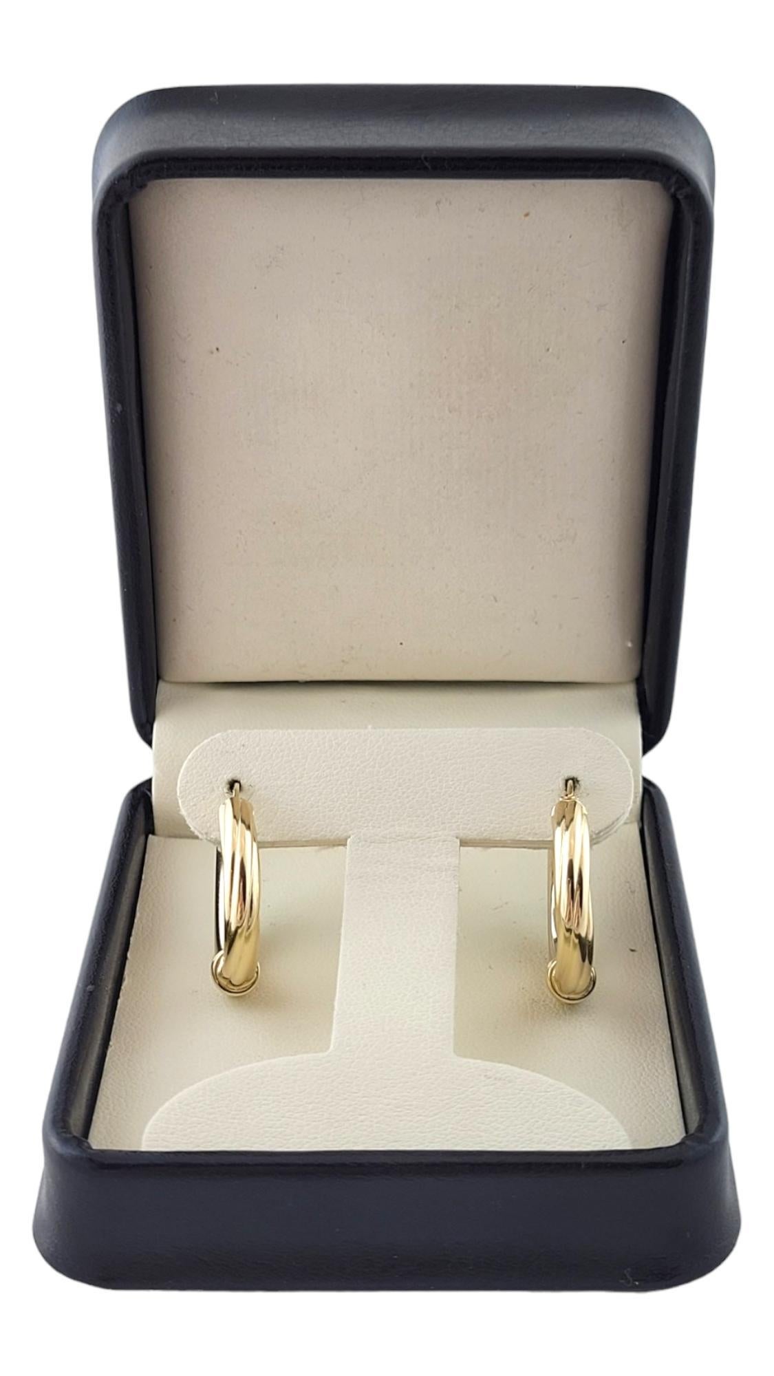 14K Yellow & White Gold Two-Toned Hoop Earrings #17382 For Sale 3