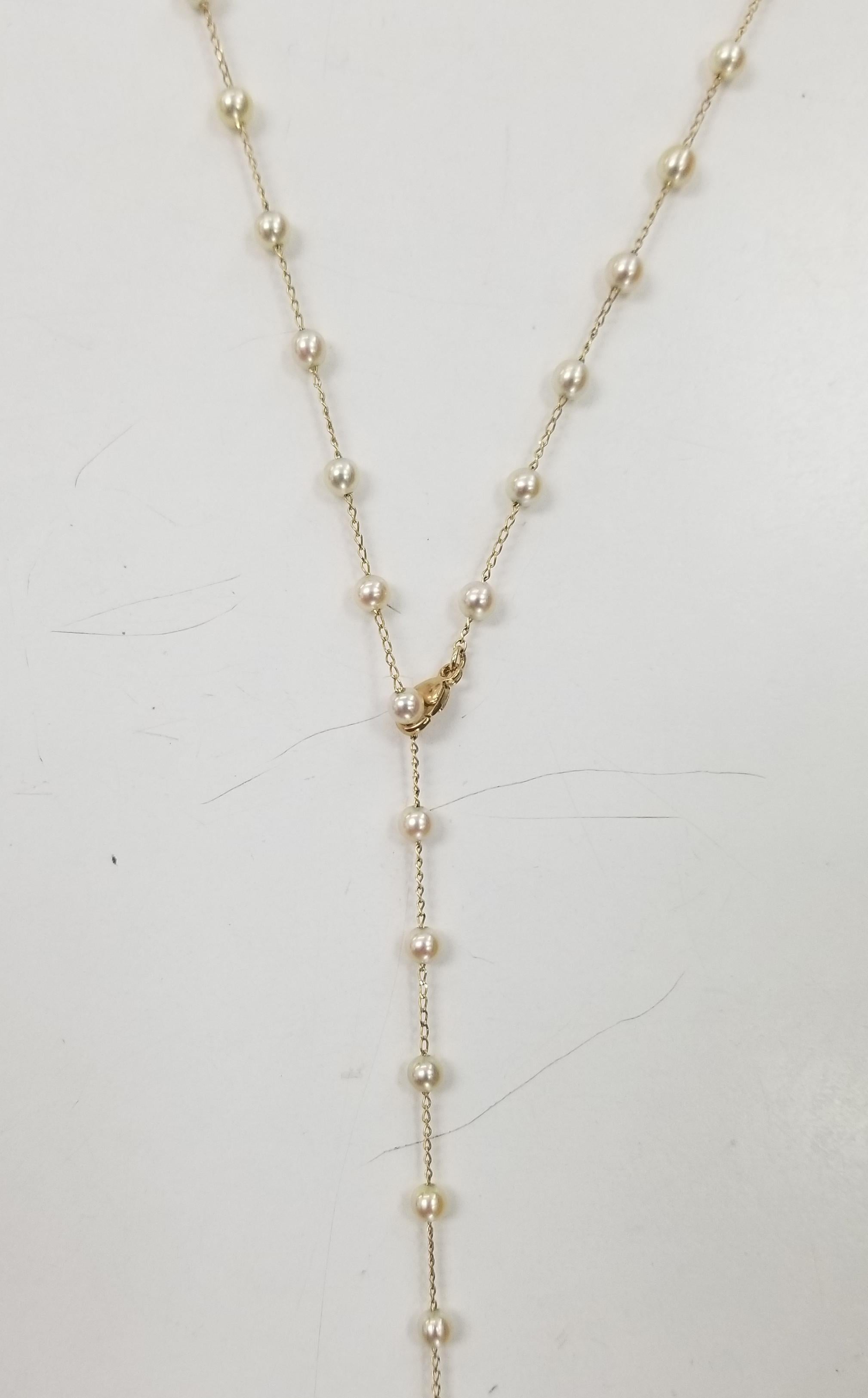 Contemporary 14k Yellow Gold Adjustable Necklace with Natural Yellow Color South Sea Pearl For Sale