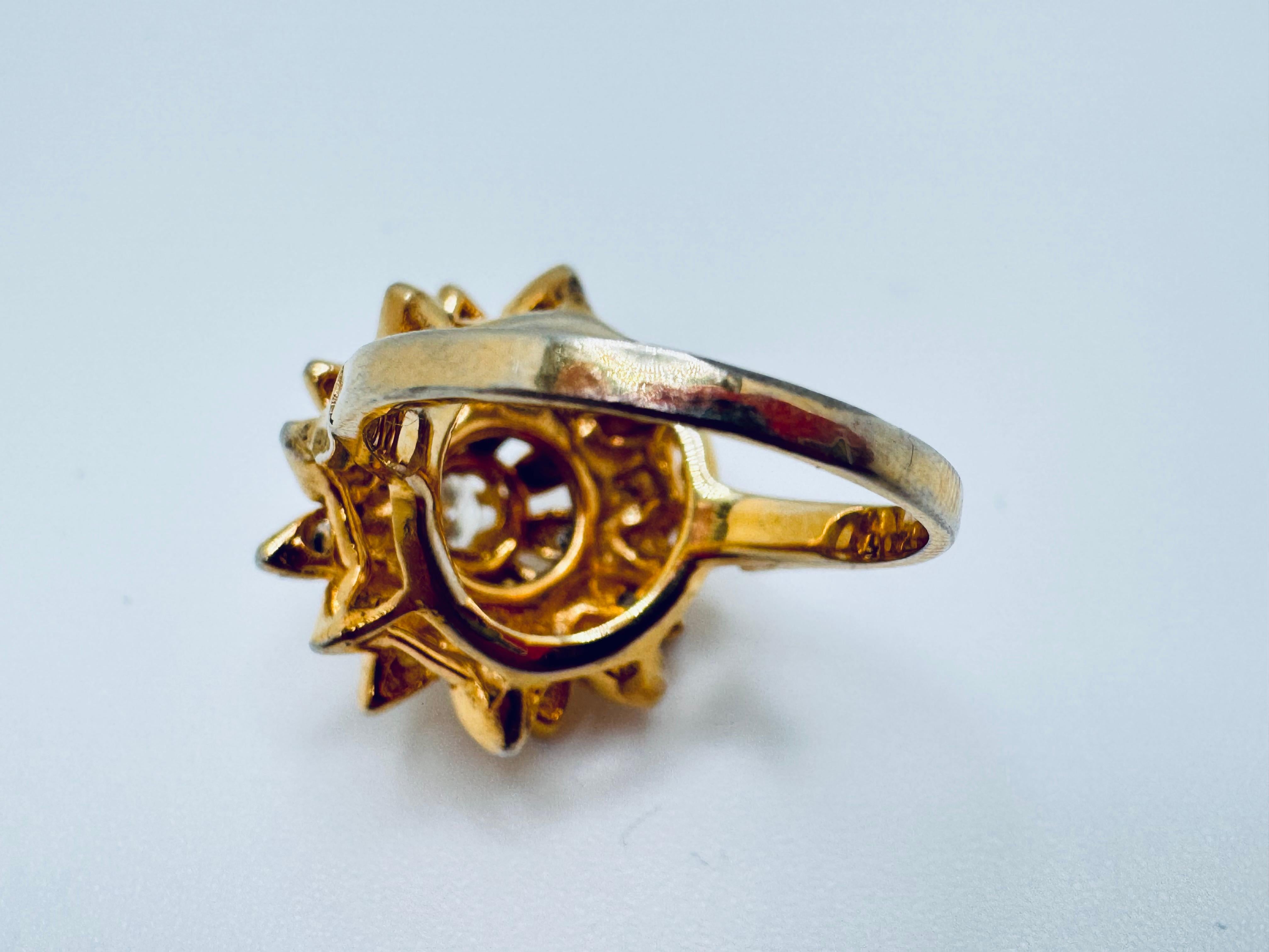 14K YG Diamant-Blumenring im Angebot 2