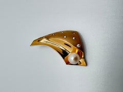14K Yellow Gold Art Deco Pendant with Freshwater Pearl & Diamonds