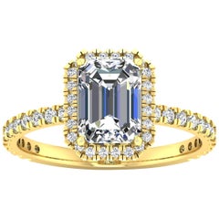 14Karat Gold Emerald Diamond with Halo Pavé 2 Carat Center '2.4 Carat' I VS1 GIA