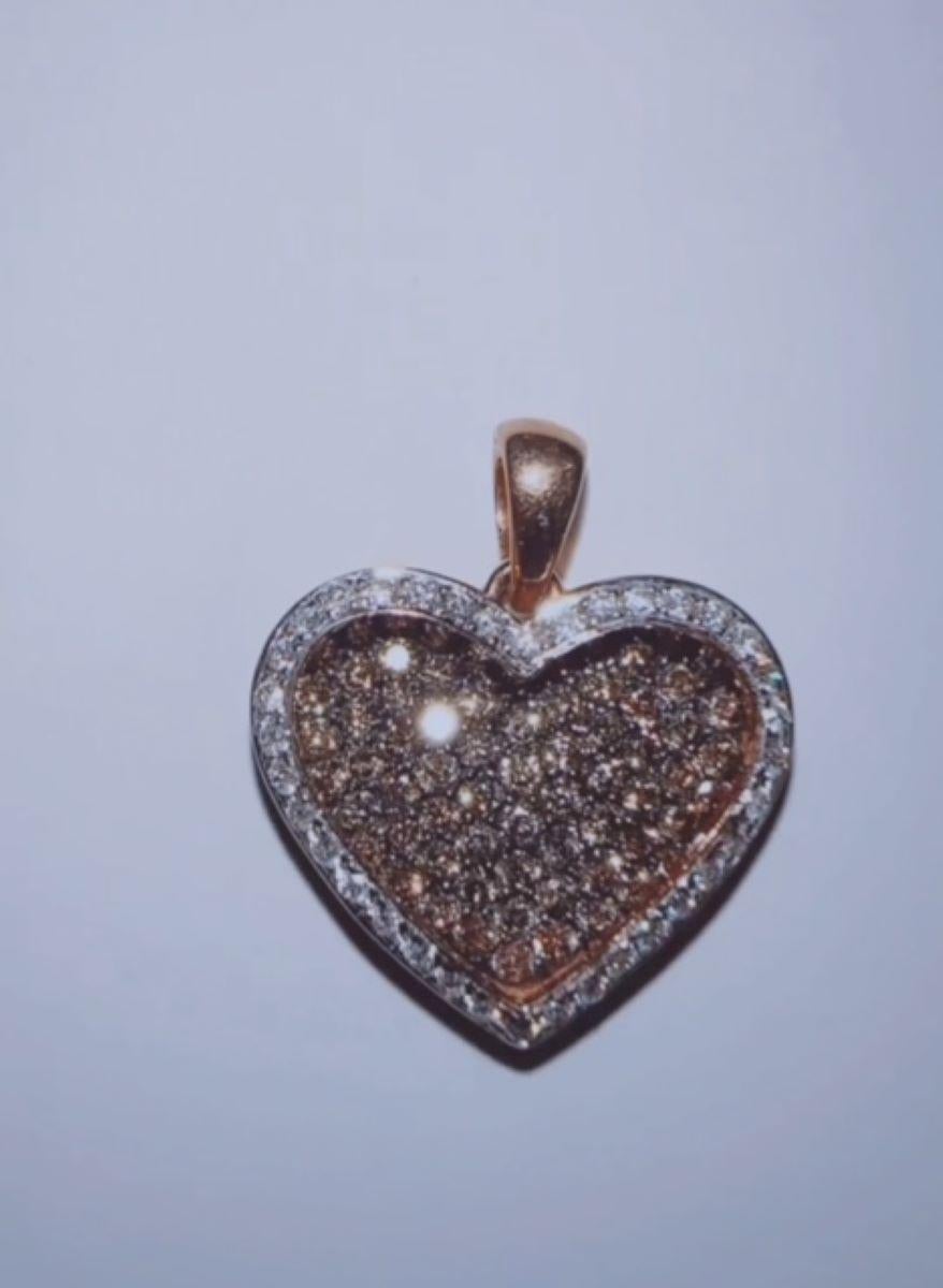 Women's or Men's 14KR Rose Gold Women's Round Champagne and White Diamond Heart Pendant For Sale