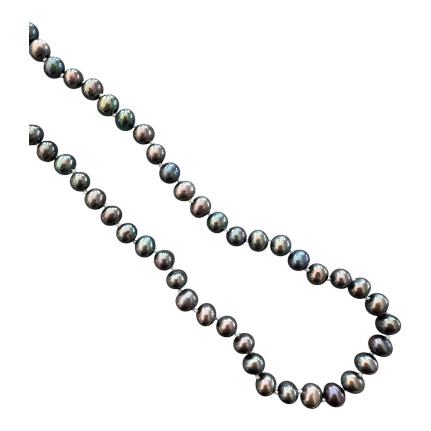 14kt 5,5 mm Tahiti-Zuchtperlen Blau/Lila 22" Strang Halskette