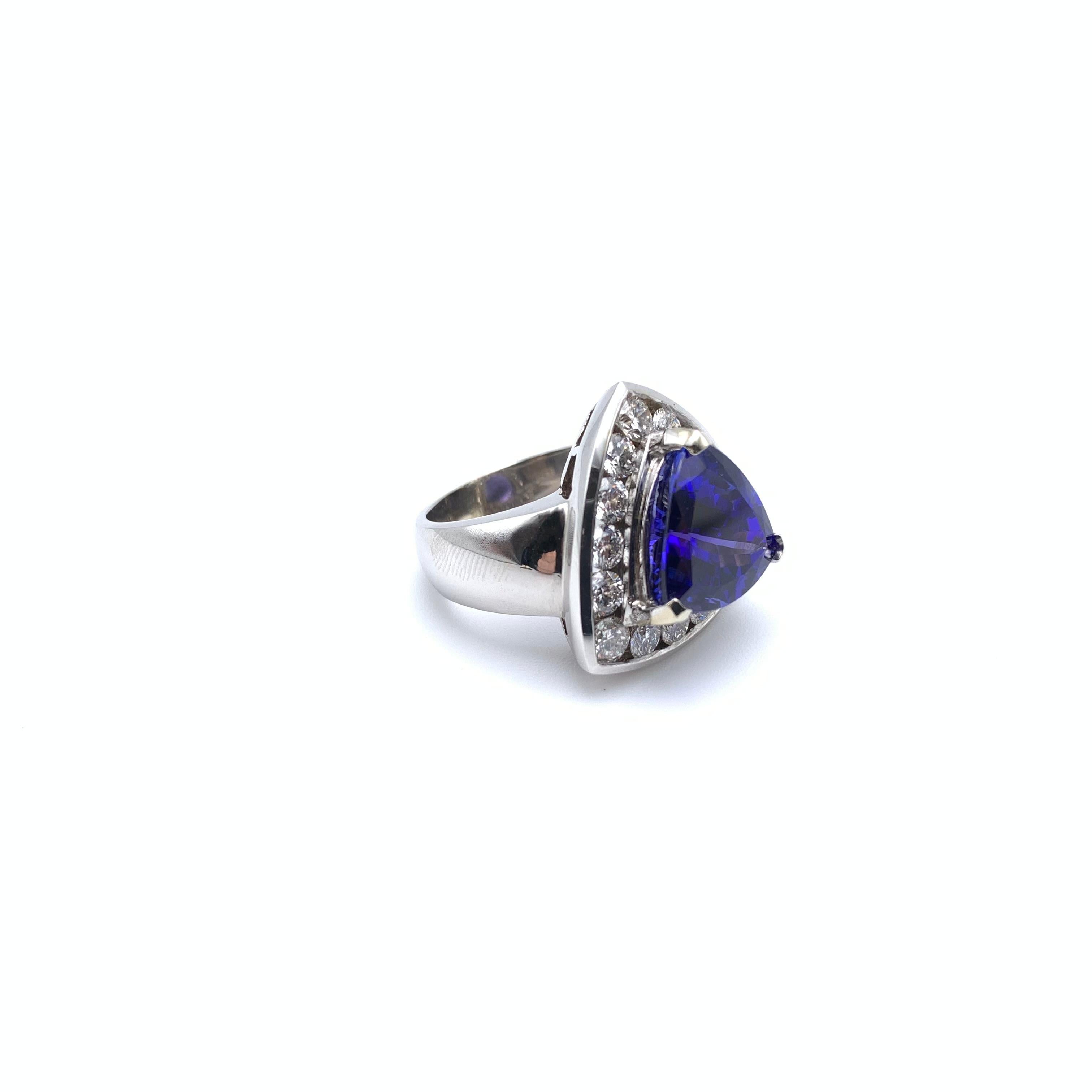 Trillion Cut 14KT 7.63 CT Trillion Tanzanite and Diamond Halo Ring For Sale