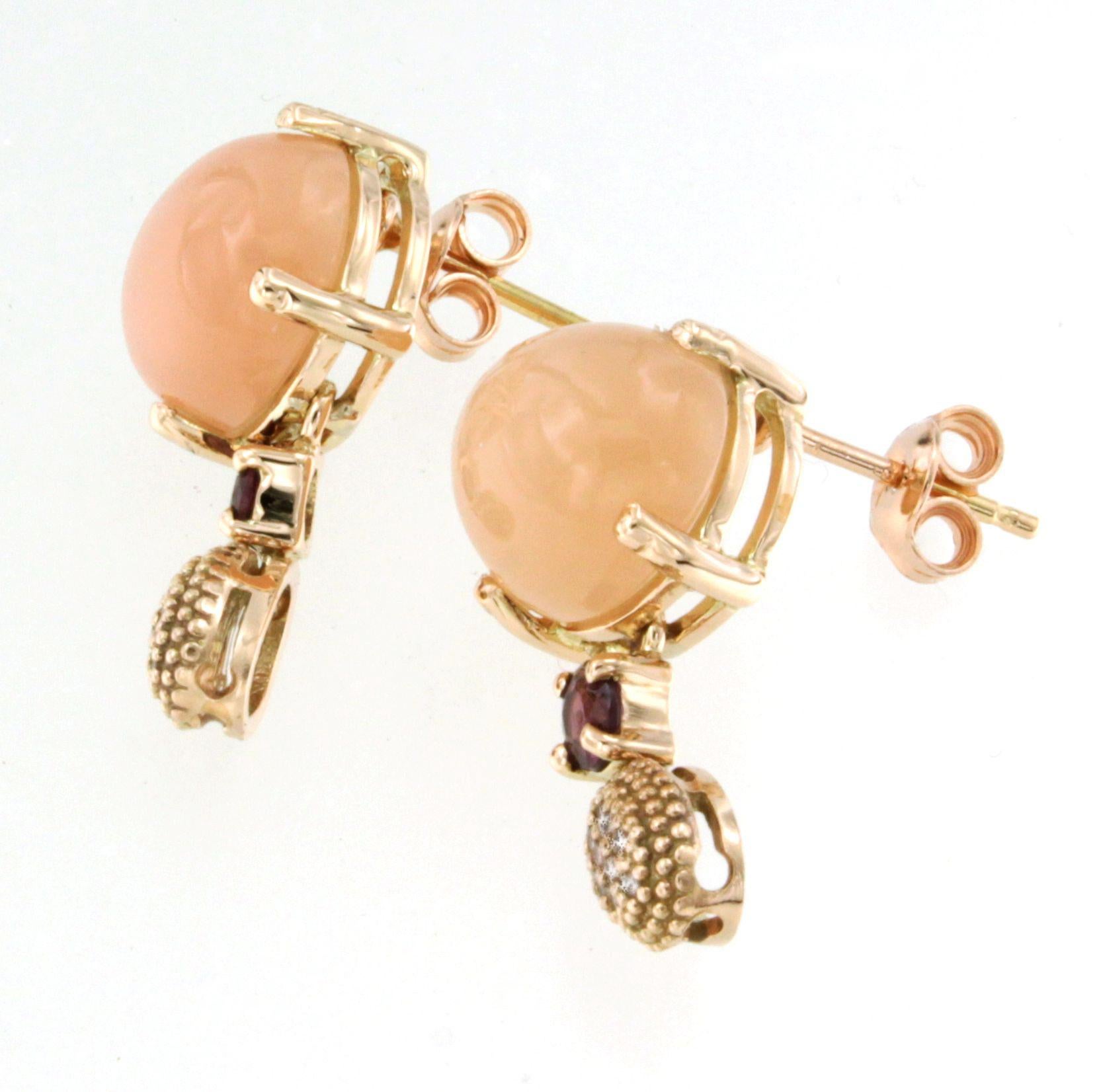 Moderne Ohrringe aus 14KT und 18 Karat Roségold mit Turmalin, Mondstein und weißen Diamanten (Cabochon) im Angebot