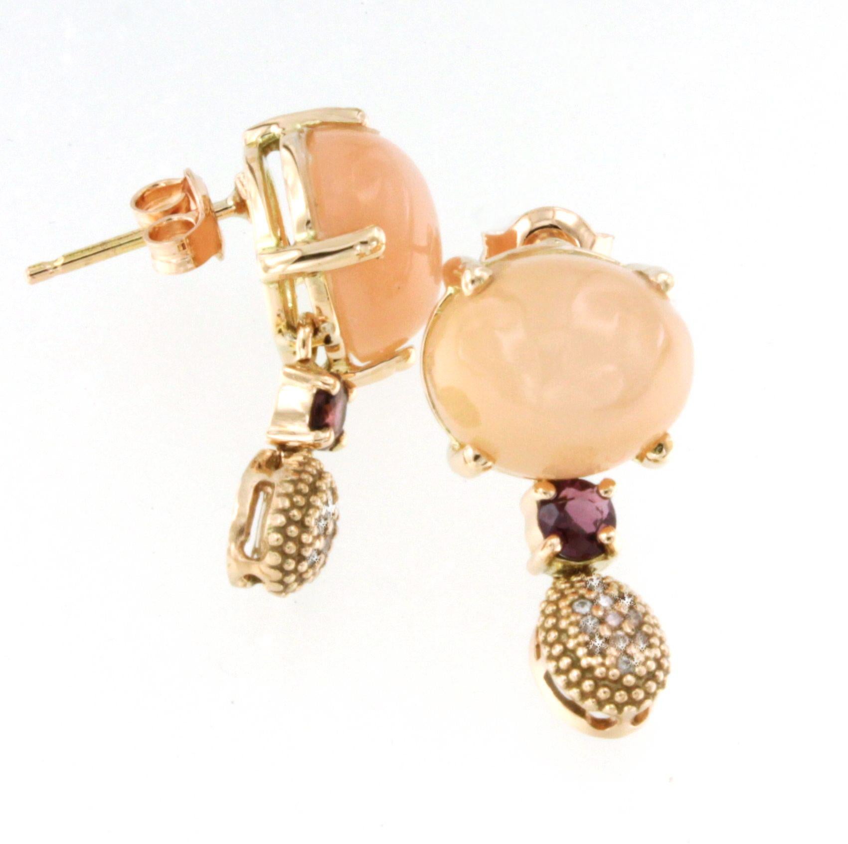 Moderne Ohrringe aus 14KT und 18 Karat Roségold mit Turmalin, Mondstein und weißen Diamanten im Zustand „Neu“ im Angebot in GALLARATE, IT