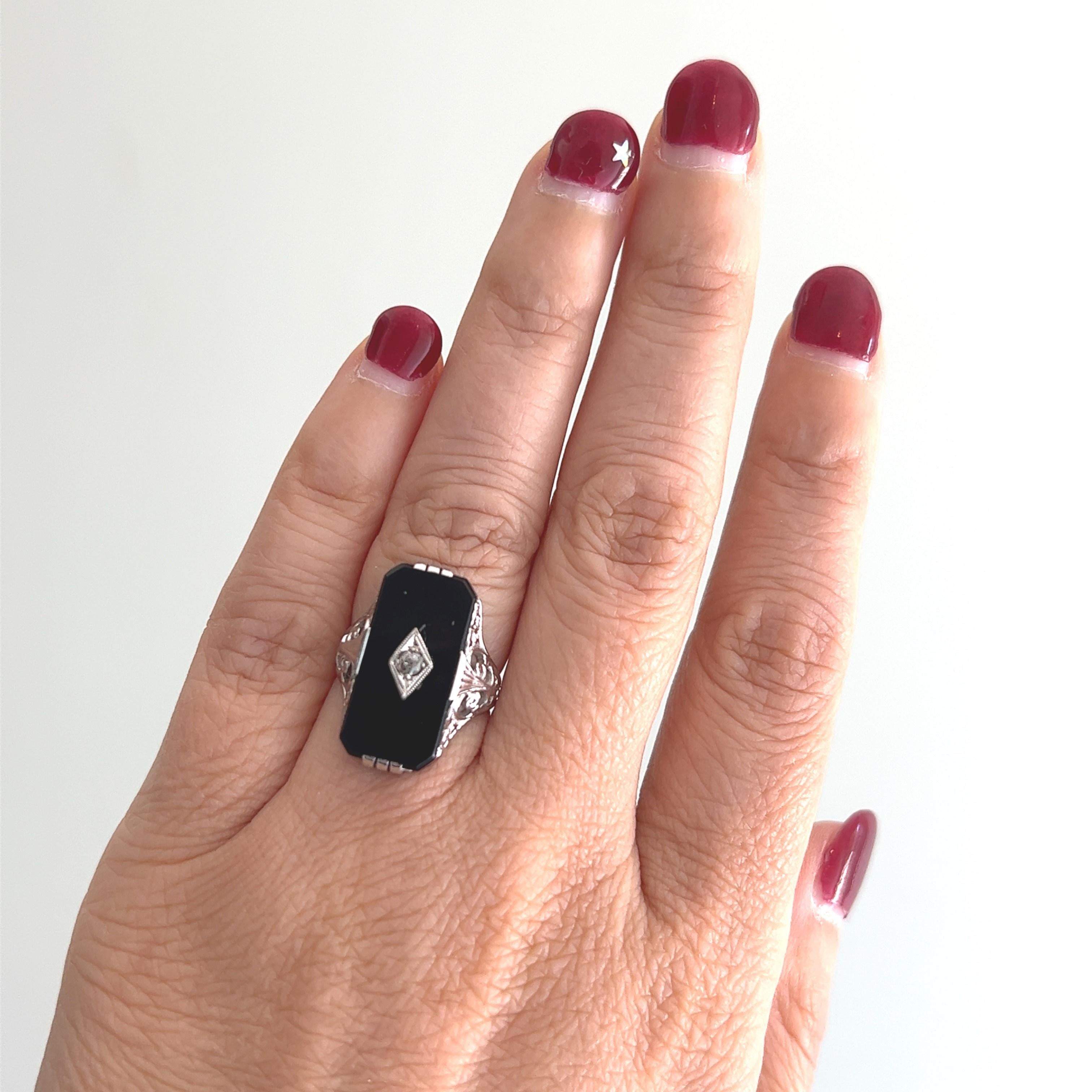 14kt Art déco Flapper-Ring, schwarzer Onyx und Diamant 1