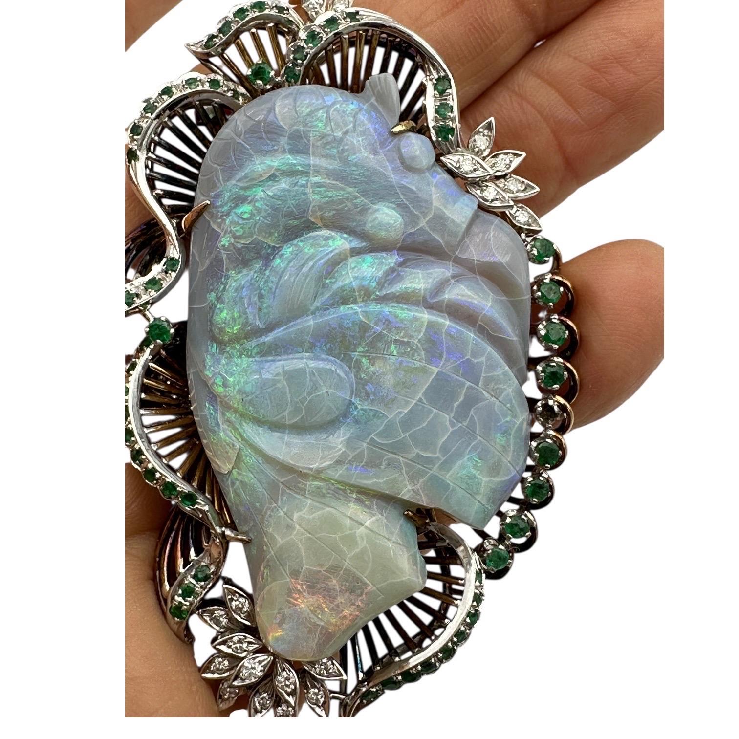 Ciondolo con smeraldo e diamante in 14Kt Black Opal Koi-Fish Carved 3-1/2