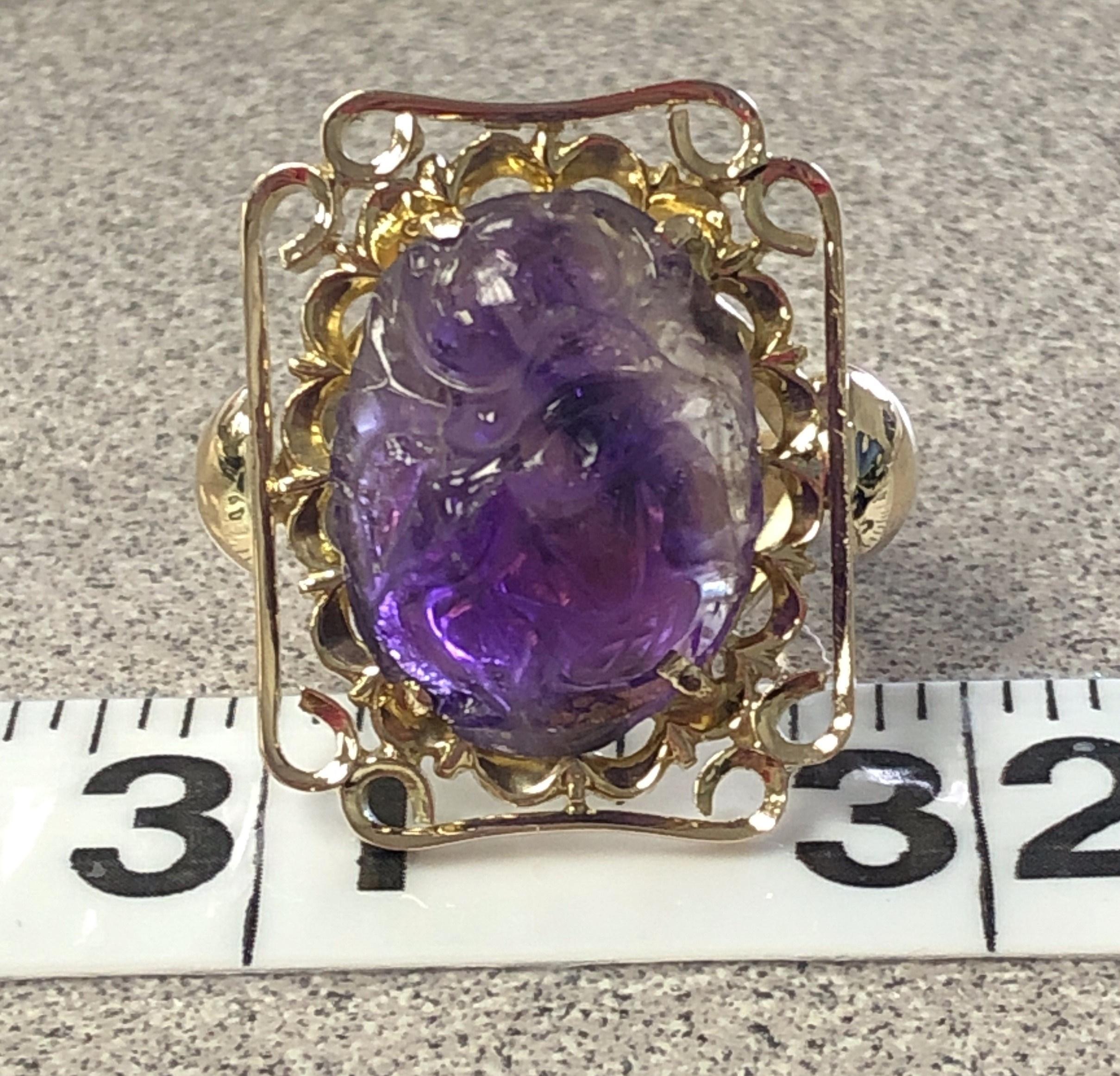 Women's or Men's 14kt circa 1960's Carved Amethyst Ring