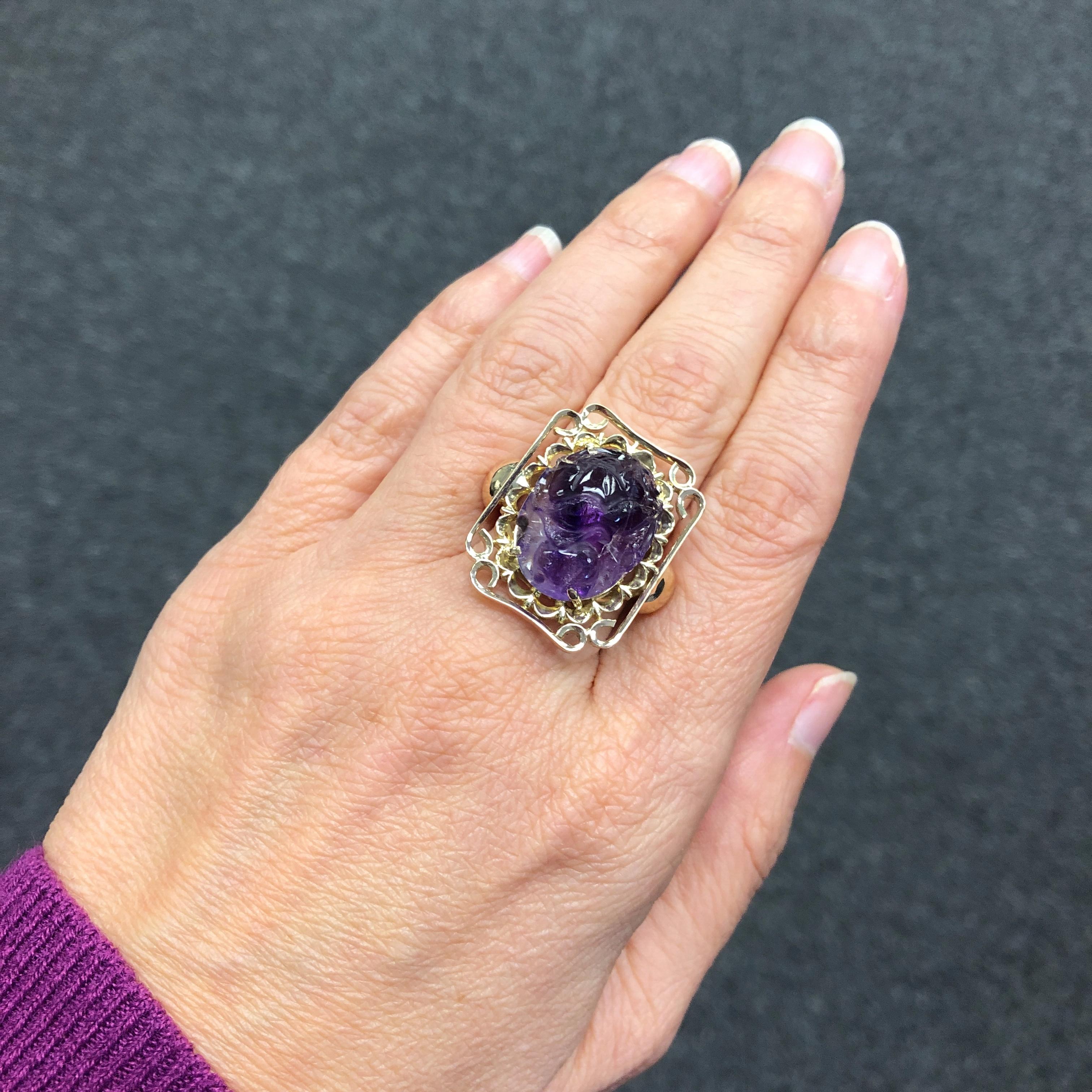 14kt circa 1960's Carved Amethyst Ring 1