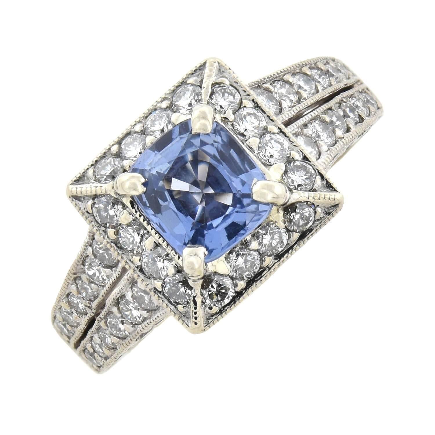 Cushion Cut 14kt Diamond and Sapphire Ring 0.90ct Center For Sale