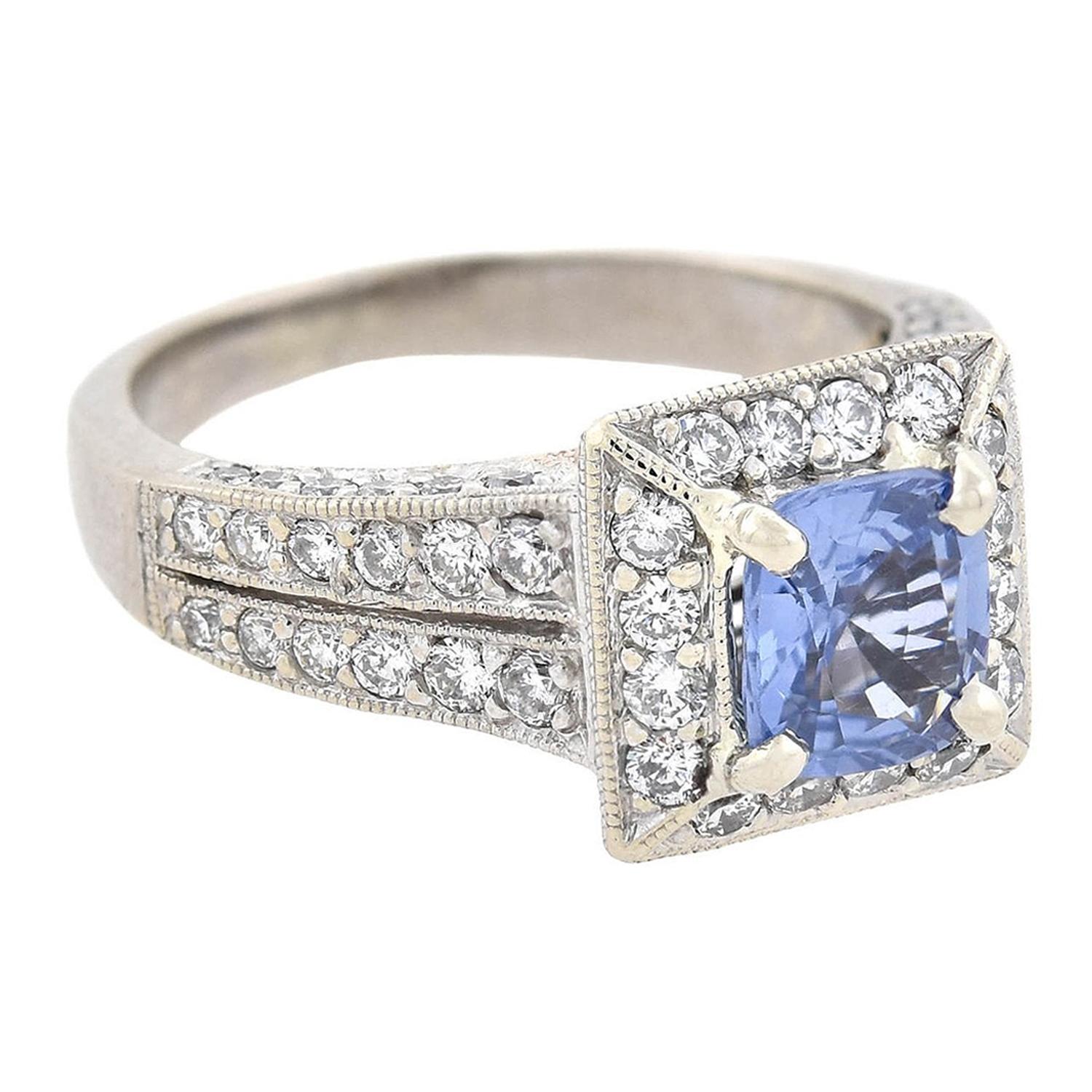 14kt Diamond and Sapphire Ring 0.90ct Center For Sale