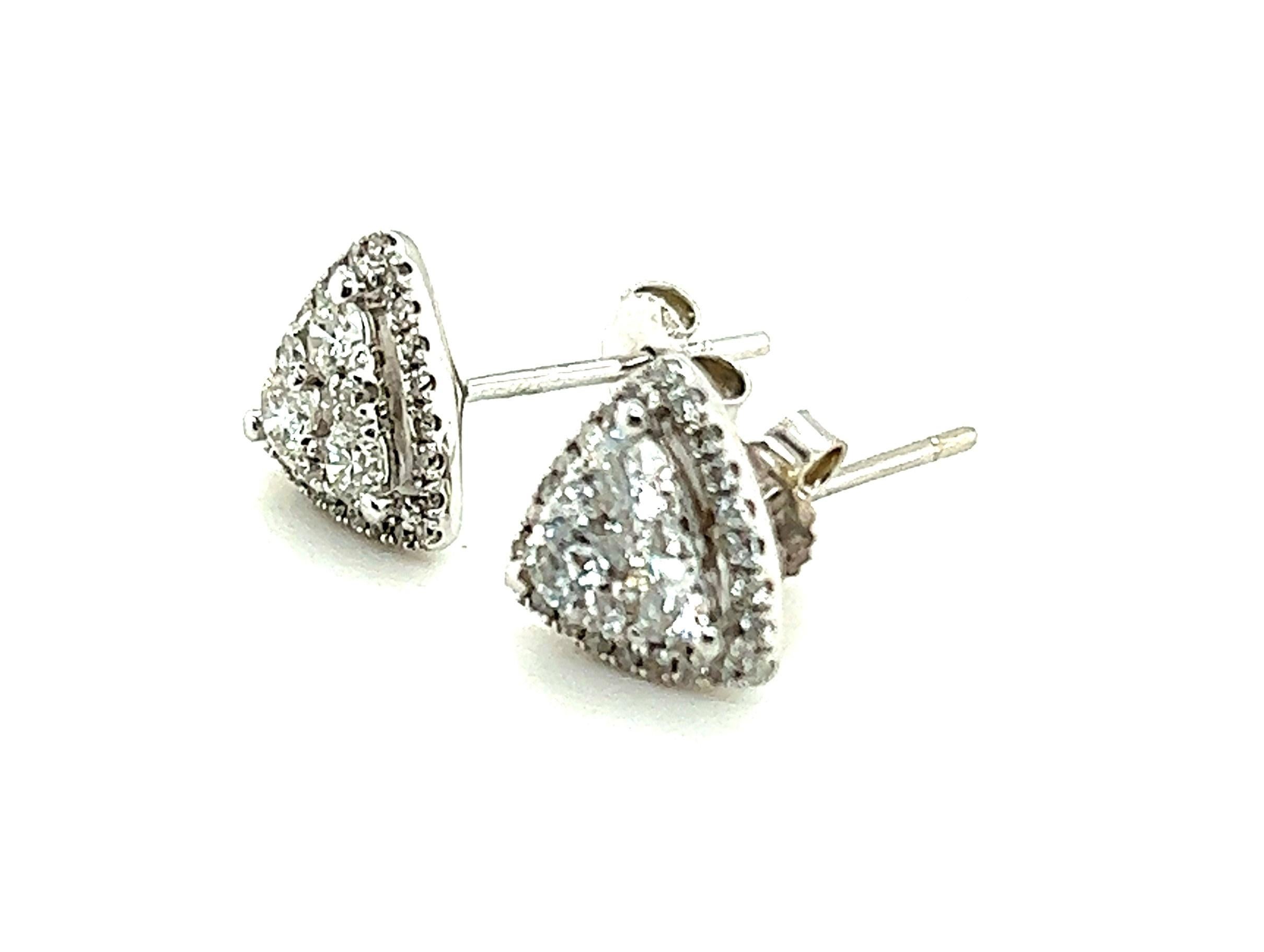 Women's or Men's 14kt Diamond Fashion Earrings with Diamond lab Report  For Sale