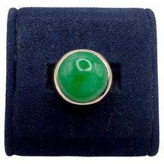 14kt Gold and Apple Jade Ring (Size 7)