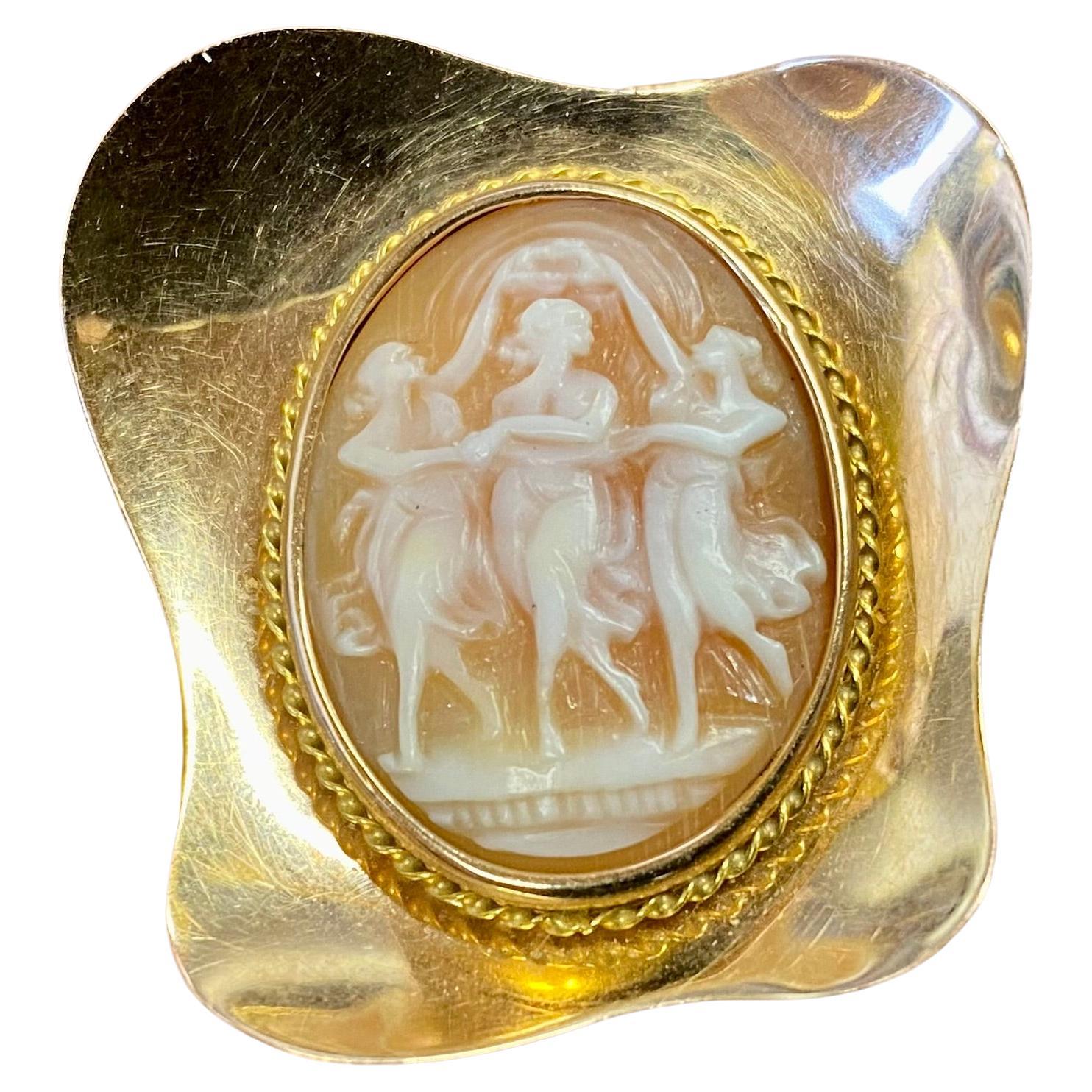 14kt Gold and Cameo Pendant/Brooch 1953 For Sale