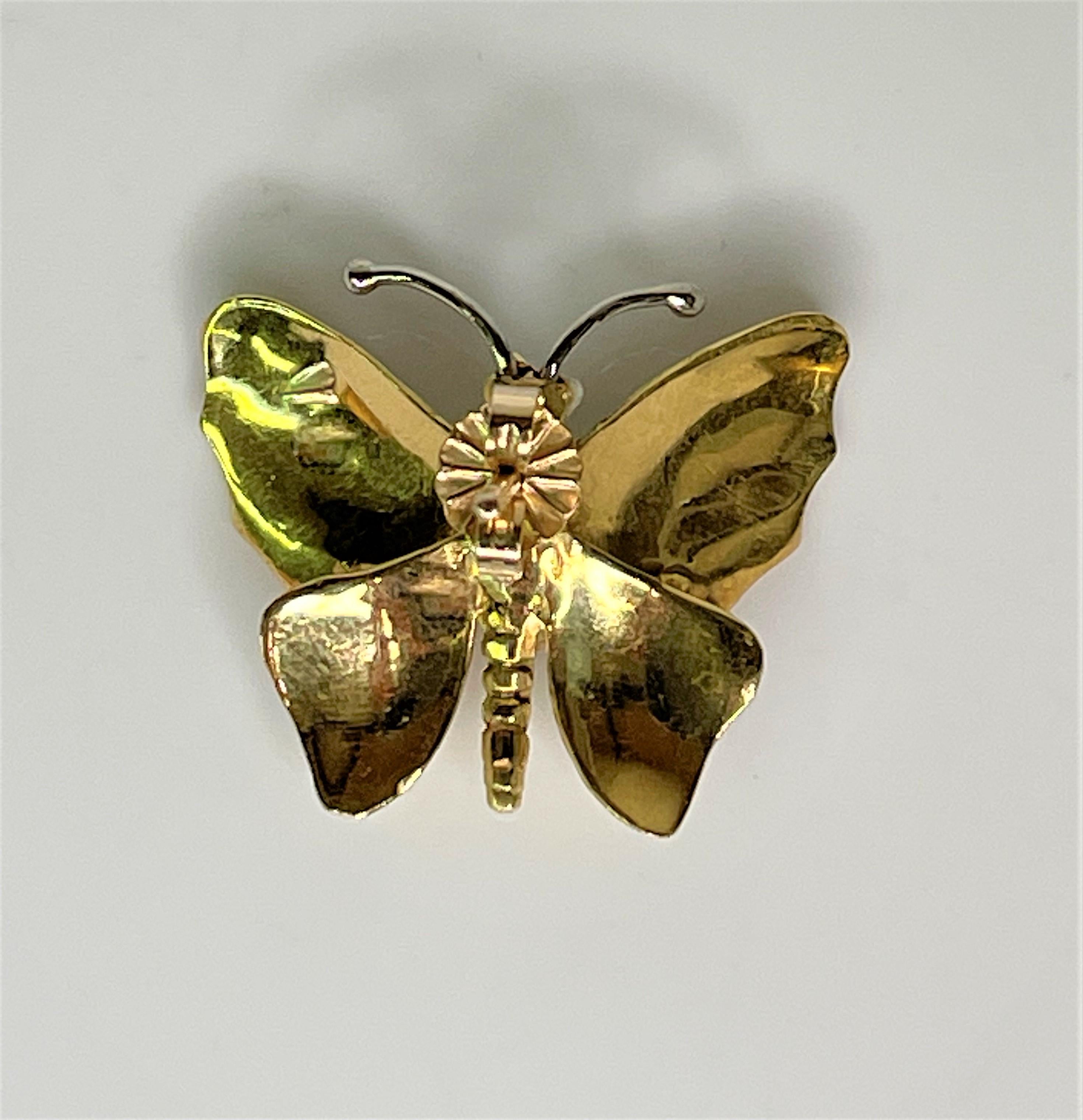 14KT Gold and Enamel Butterfly Earrings In Good Condition For Sale In Cincinnati, OH
