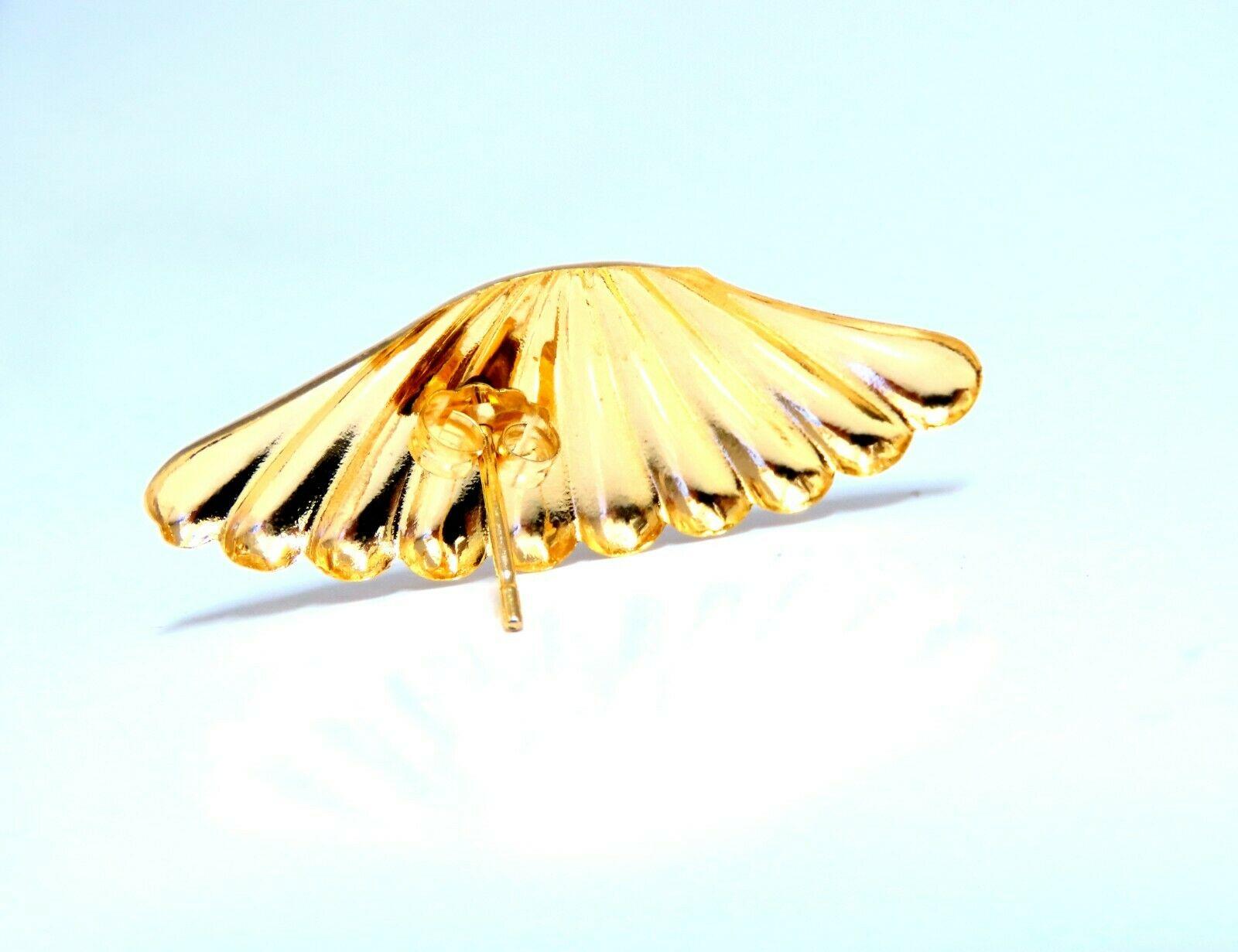 14Kt Gold Angel Wing Earrings In New Condition For Sale In New York, NY