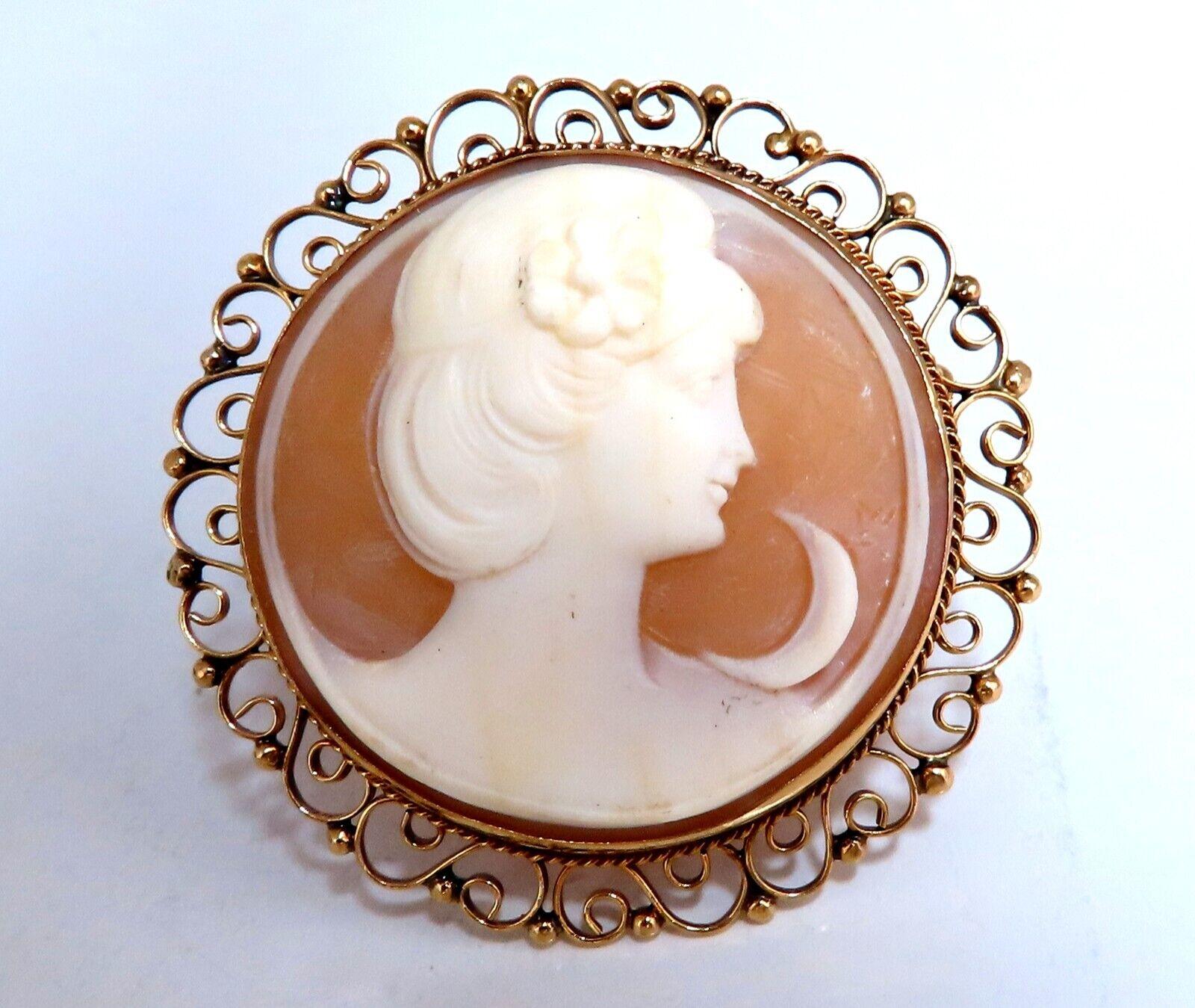 14kt Gold Cameo Gold Pin Circular Moon Crescent For Sale 1