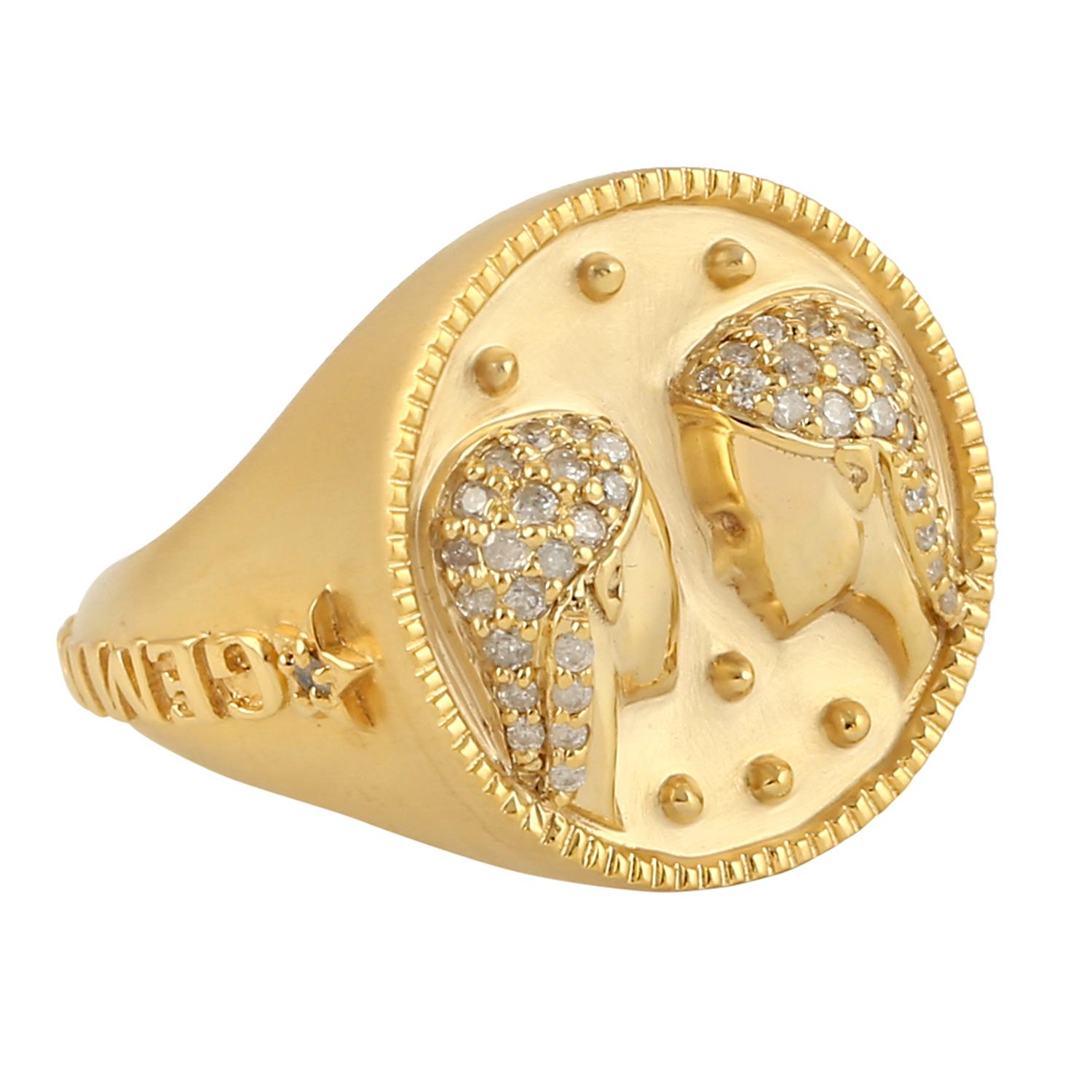 Moderno Anello d'oro 14k con diamanti incastonati a pavé in vendita