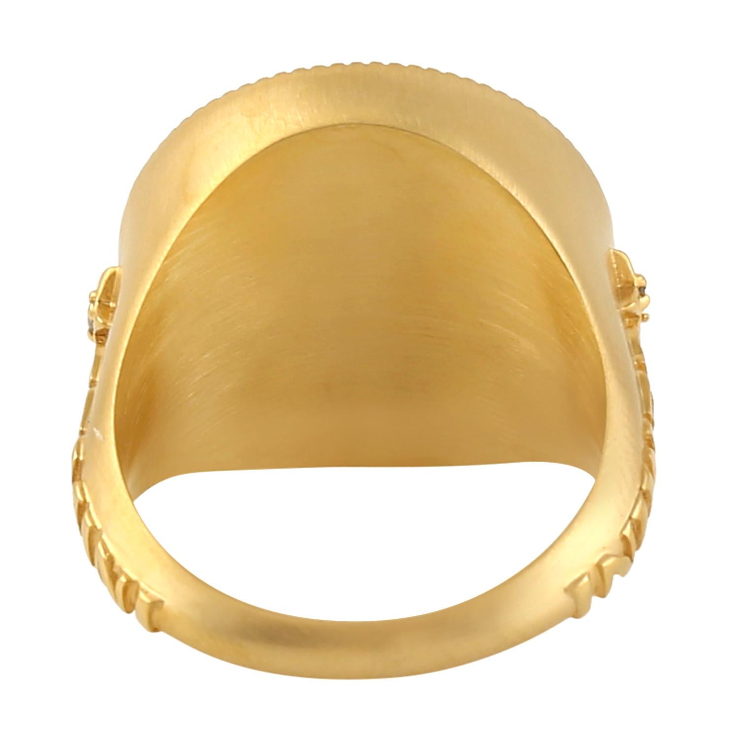 14 Karat Gold Designer-Ring mit Pavé-Set Diamanten im Zustand „Neu“ im Angebot in New York, NY