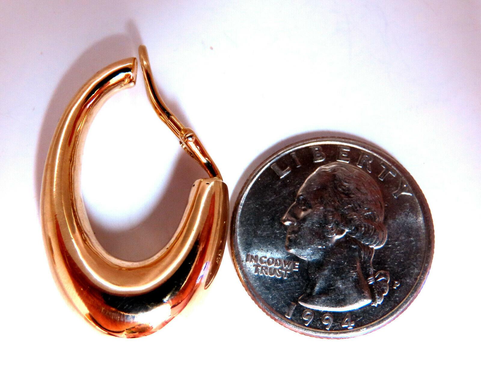 14Kt Gold Elongated Hoop Earrings Omega Clip In New Condition For Sale In New York, NY