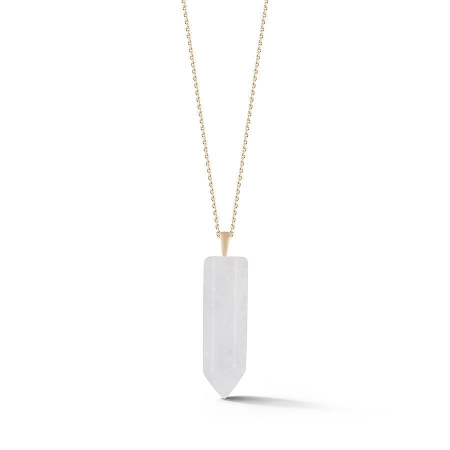 This master healer necklace is perfect for everyday wear. Made of 14kt Gold and crystal quartz. 