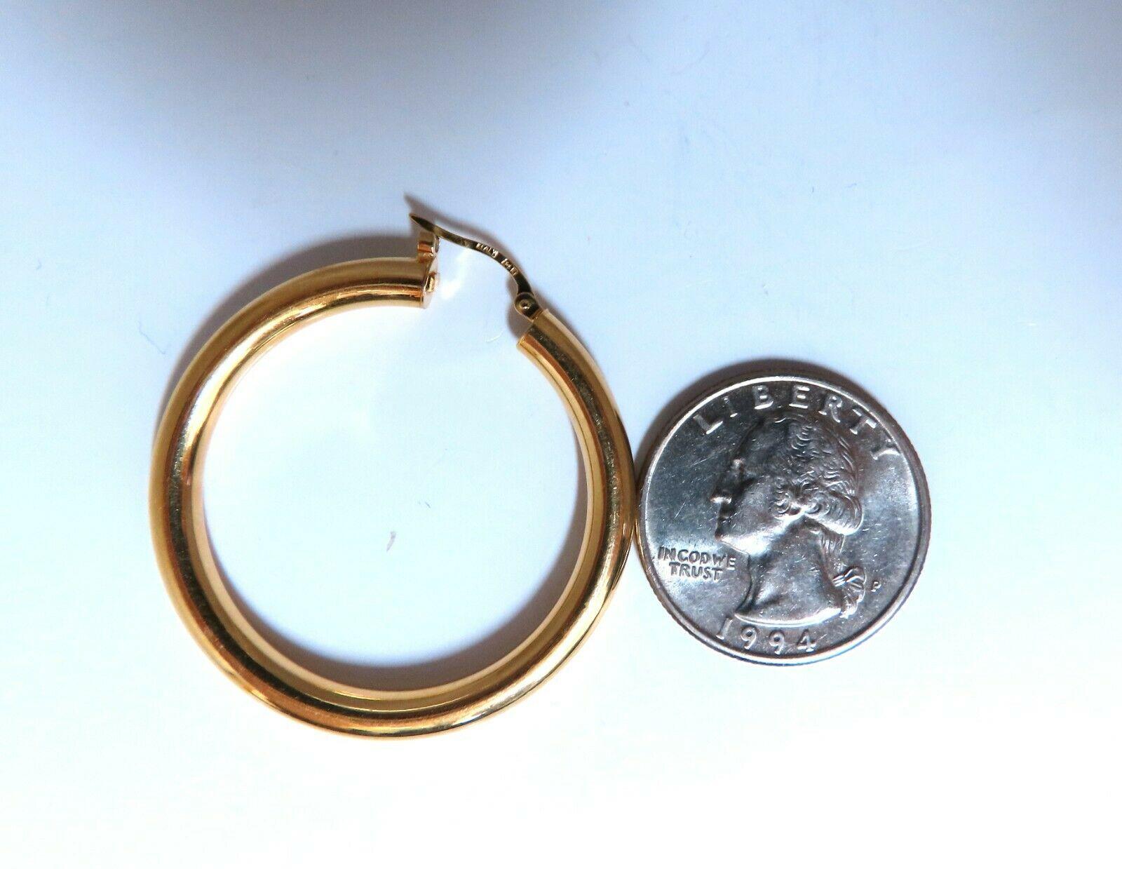 14Kt Gold Hoop Ohrringe röhrenförmig einfarbig für Damen oder Herren im Angebot