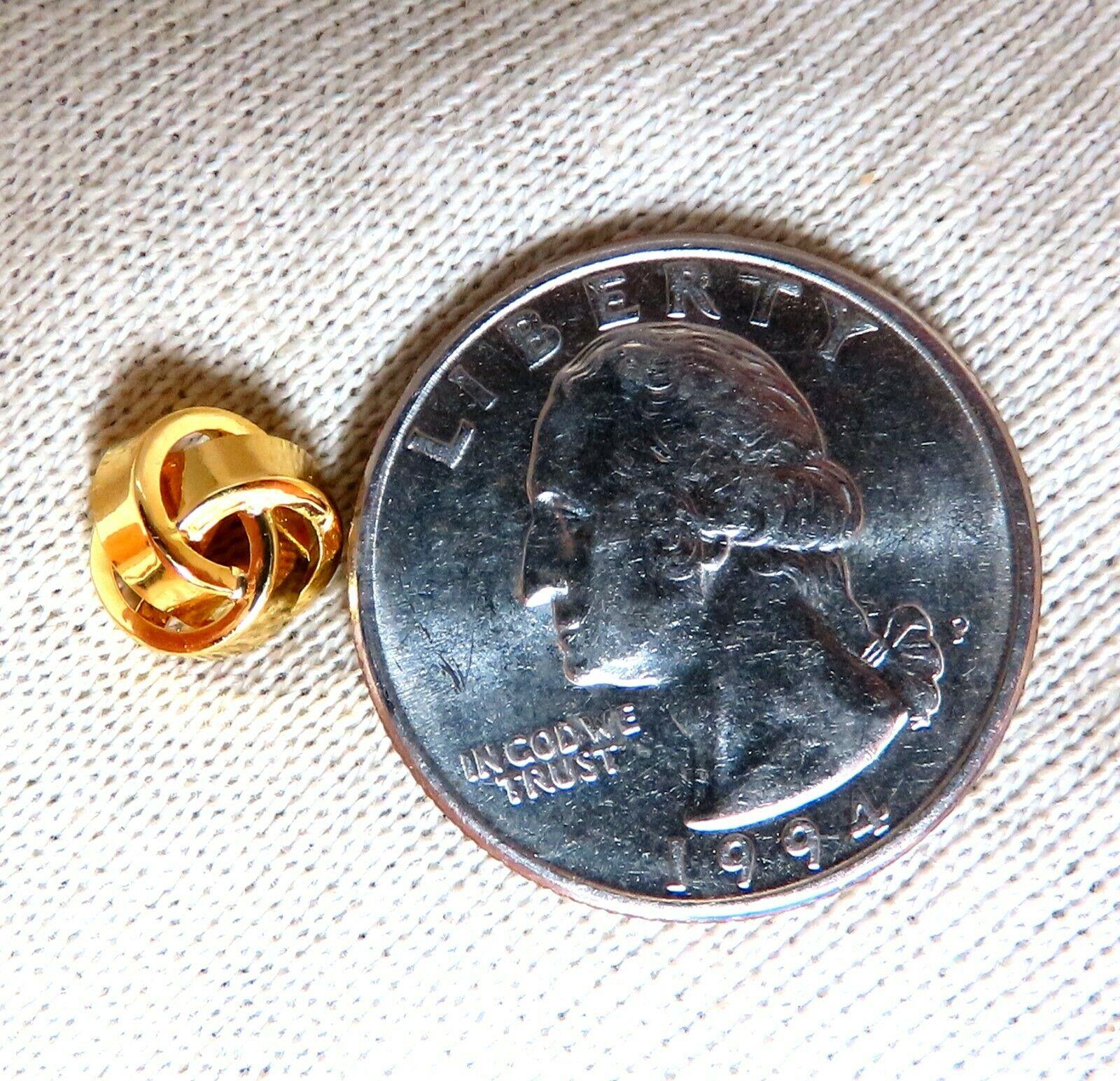 Boucles d'oreilles tressées entrelacées en or 14 carats en vente 1