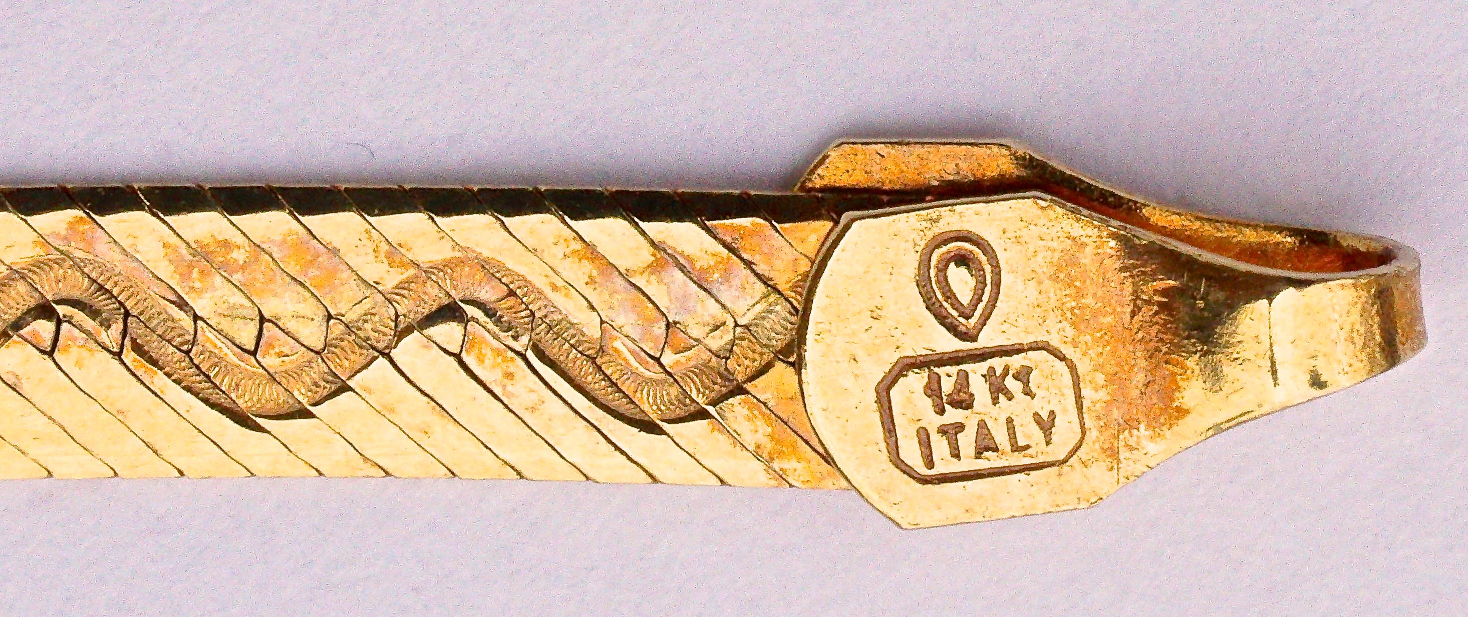 Women's or Men's  14K Gold Italy Herringbone Wave Design Chain Bracelet