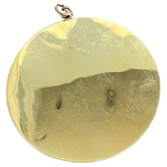 14kt  gold pendant