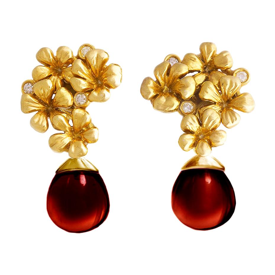 Yellow Gold Plum Flowers Contemporary Clip-On Earrings with Diamonds and Garnet For Sale