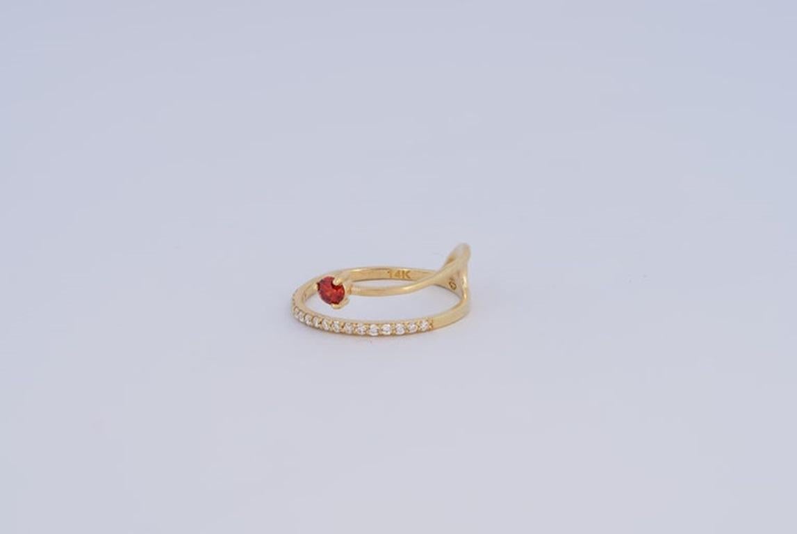 14kt Gold Swirl Engagement Ring 10