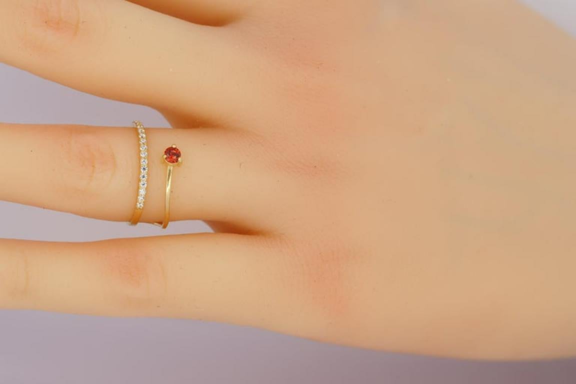 14kt Gold Swirl Engagement Ring 7