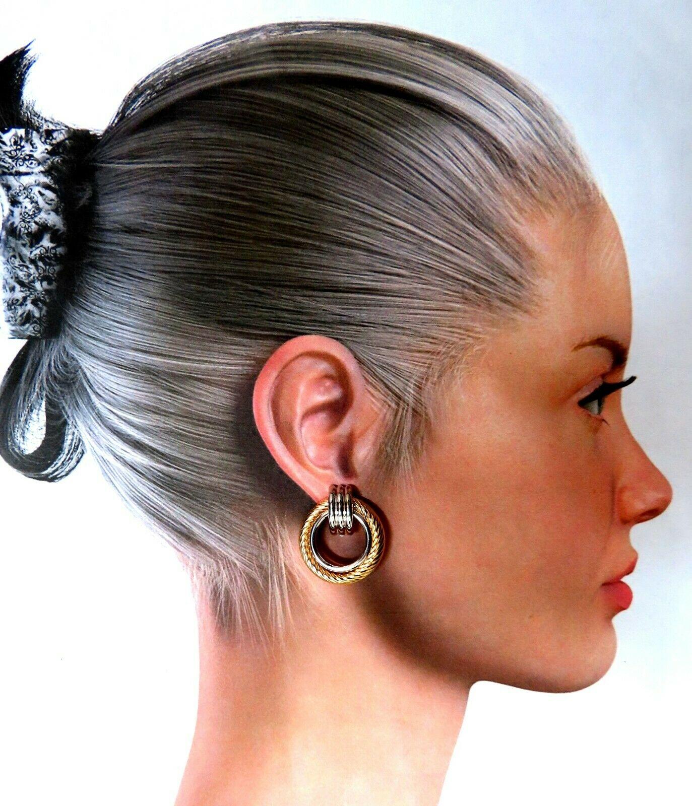 Pendientes circulares de oro de 14 quilates con torsión de cuerda texturizada en Nuevo estado para la venta en New York, NY