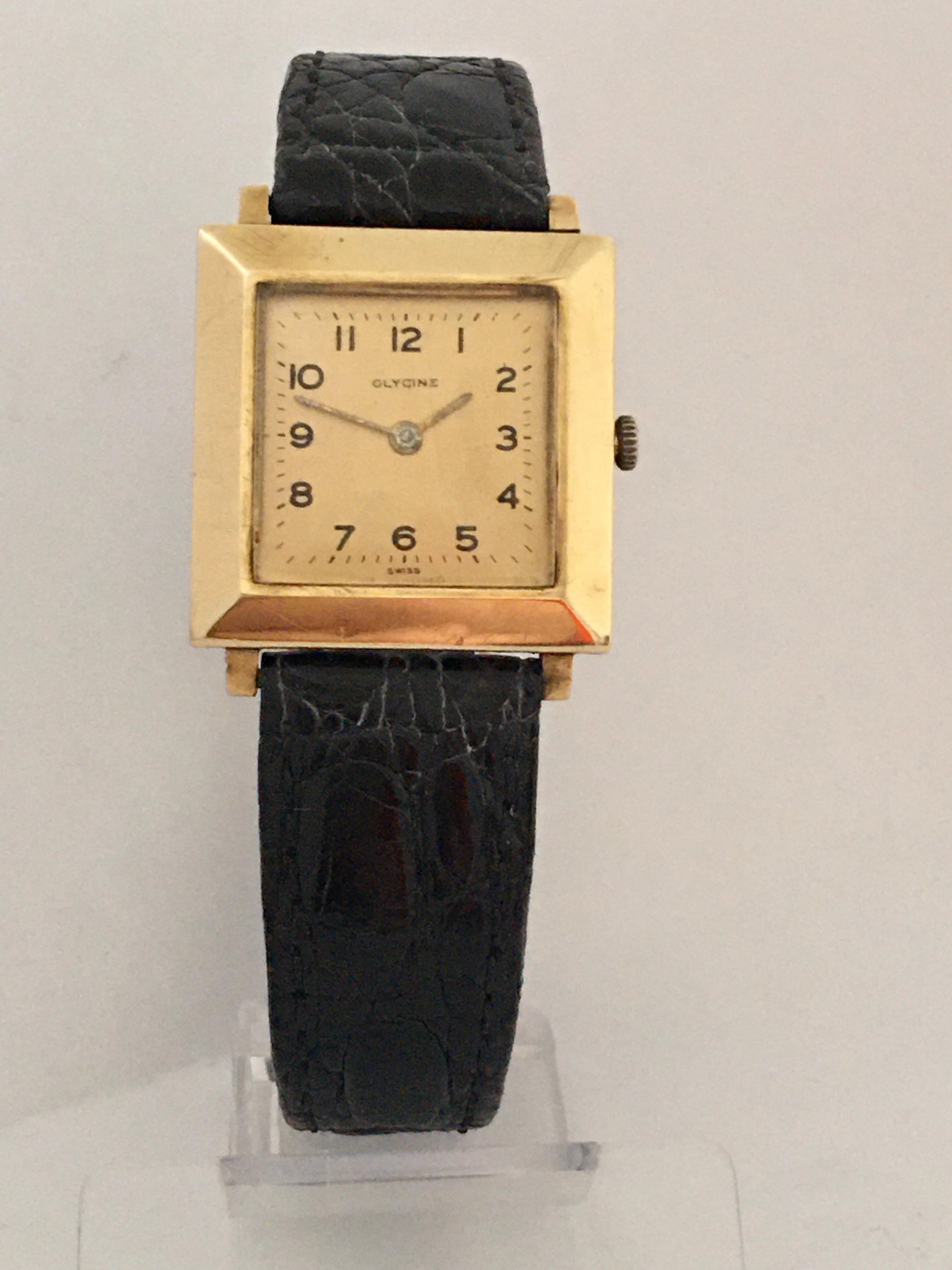 14 Karat Gold Vintage 1940s Glycine Swiss Watch For Sale 10