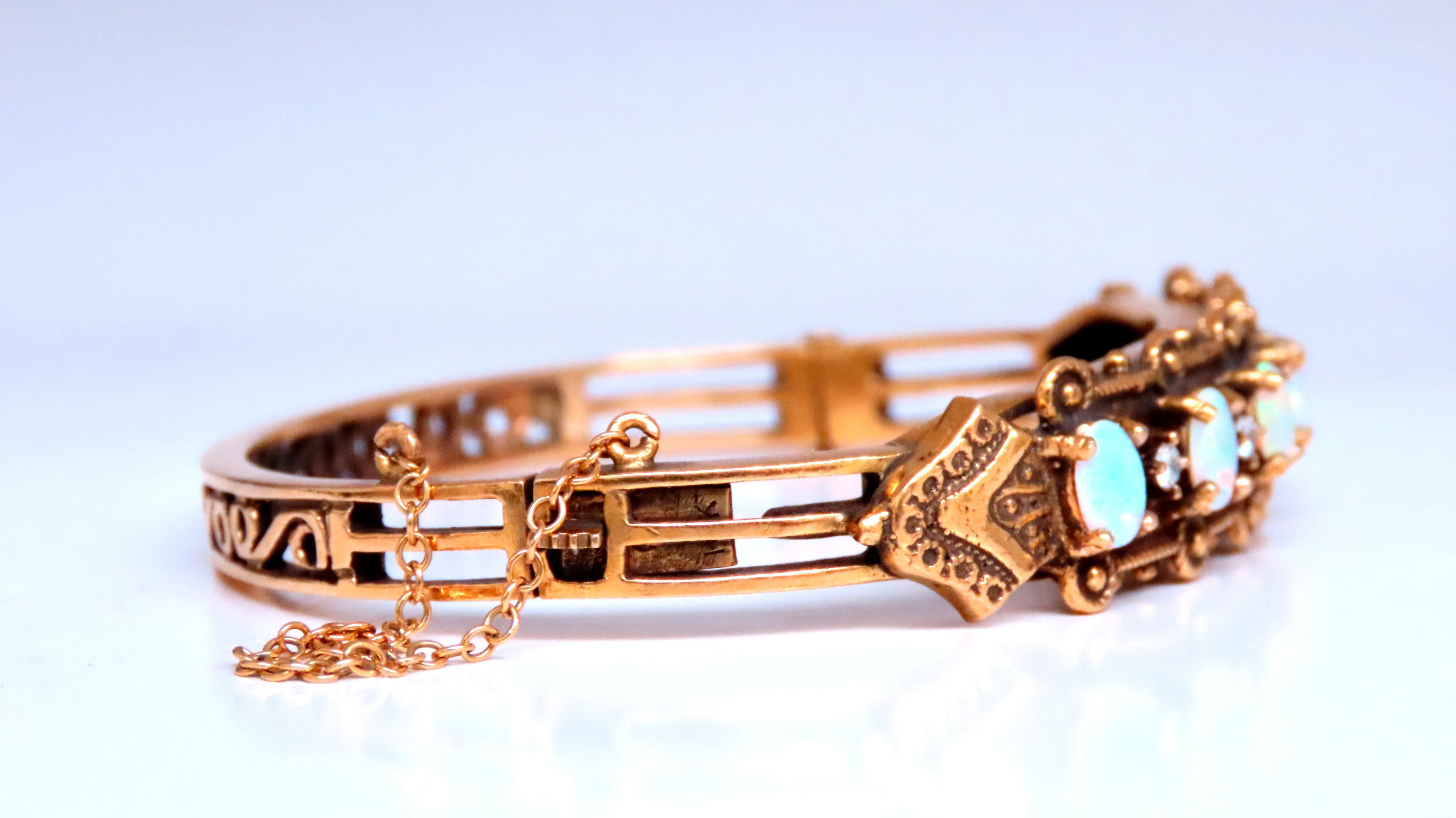 Contemporary 14kt gypsy vintage bangle opal bracelet 12460