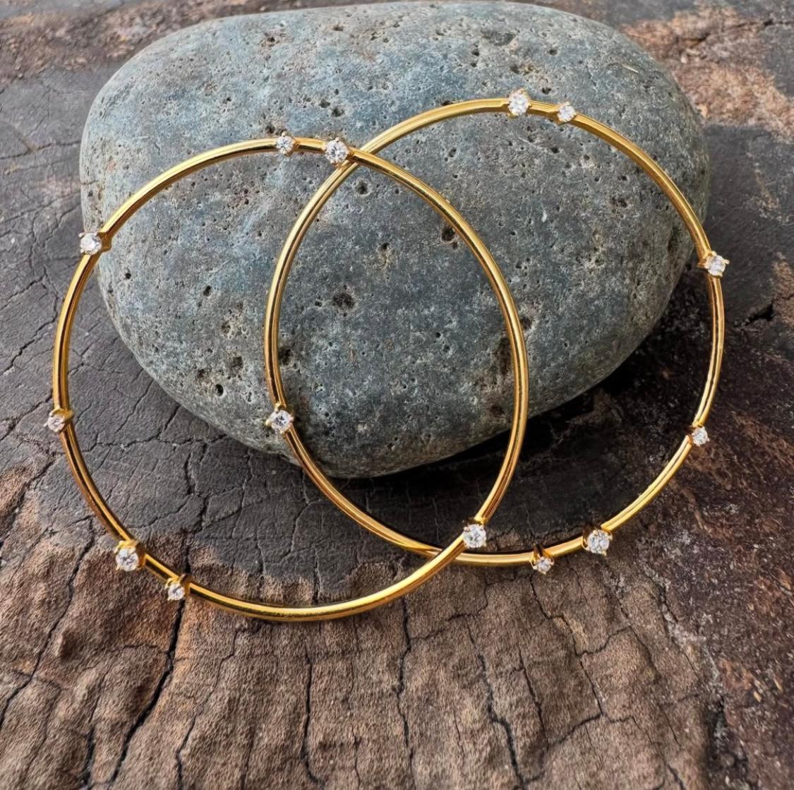Orecchini con diamanti 14kt
2.28 c
19.68 g
