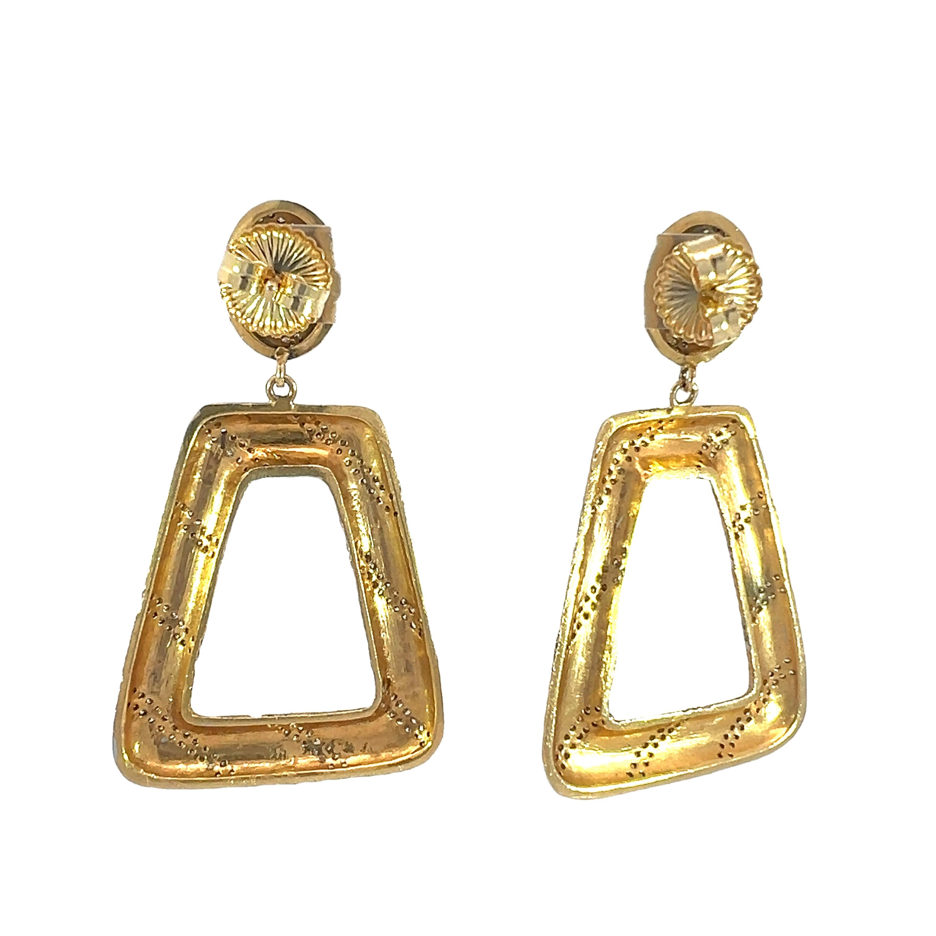 Women's 14Kt natural diamond earrings For Sale