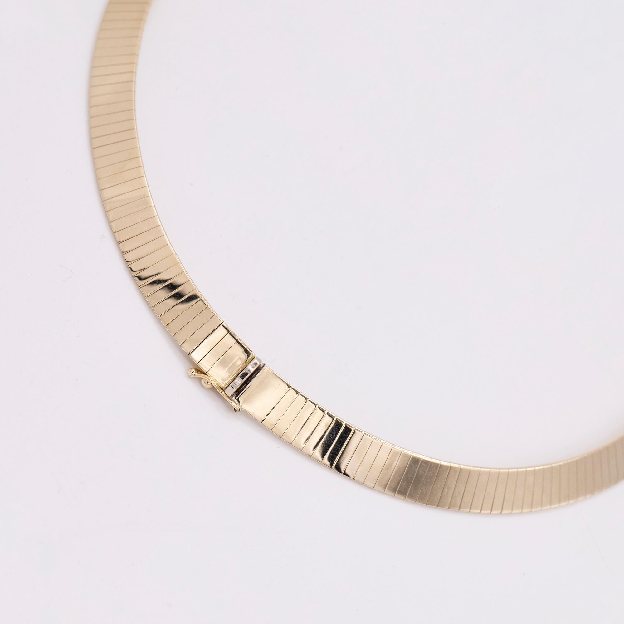 Contemporary 14kt Omega Flat Necklace