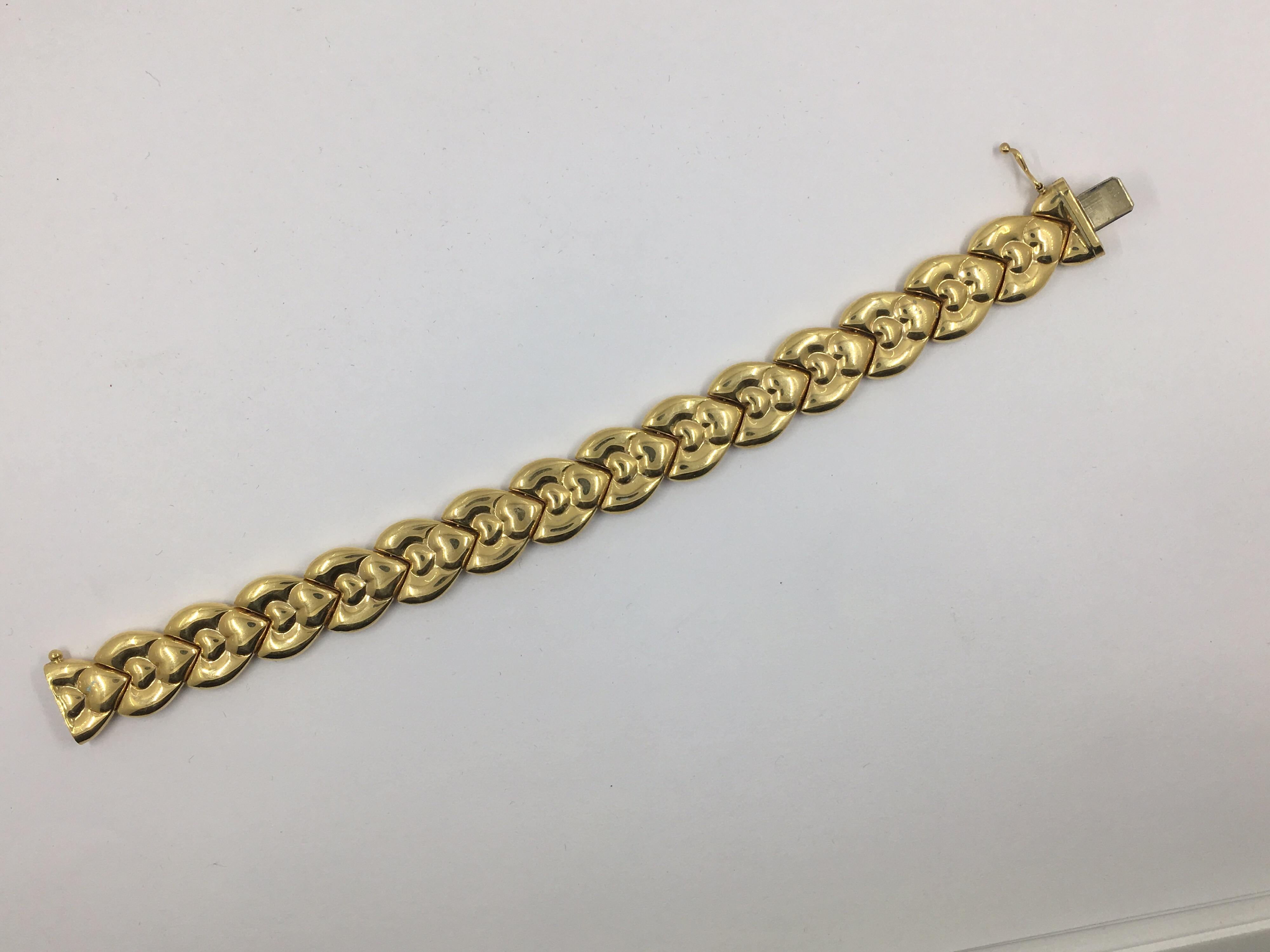14 Karat Pink and Yellow Gold Bracelet For Sale 1