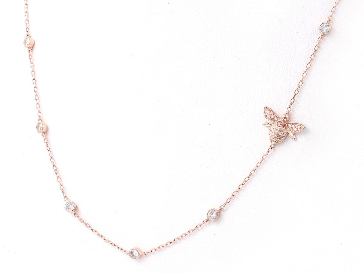 Taglio singolo Collana con farfalle in oro rosa 14KT e pietre pavé